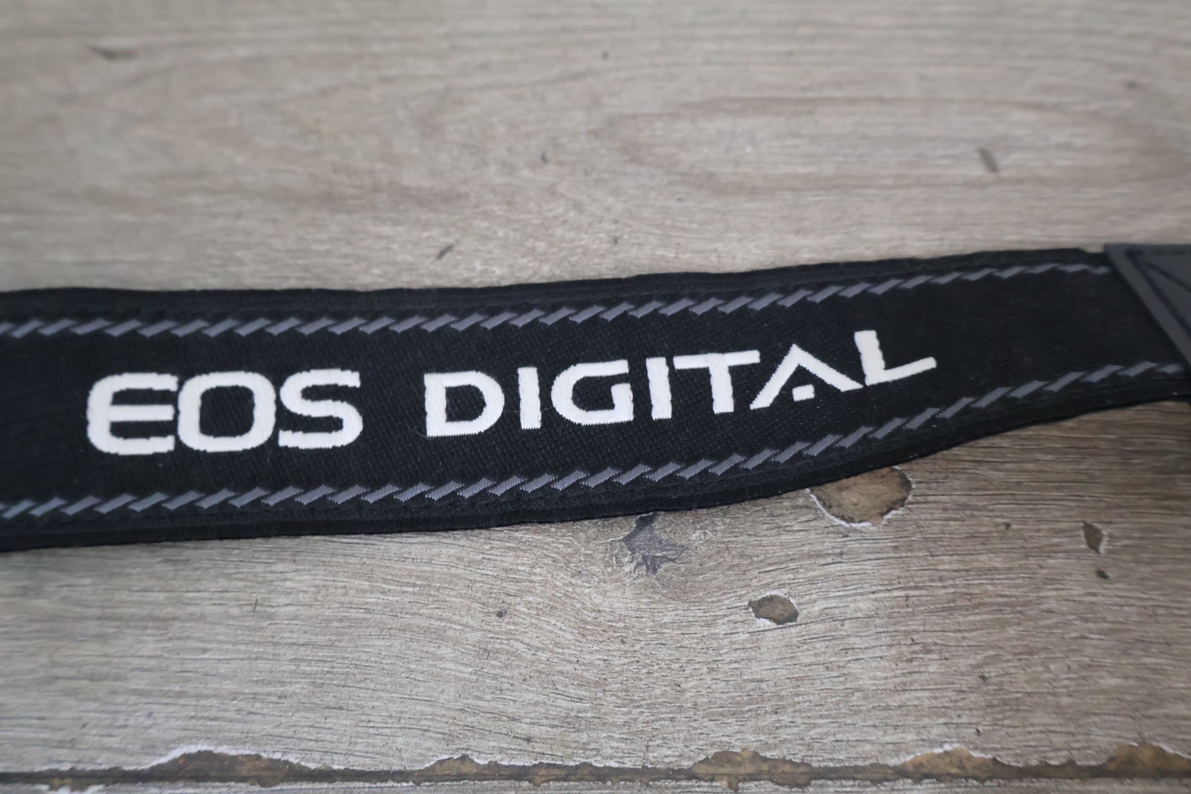 Canon EOS 700 en Canon EOS 10D Spiegelreflexcamera – foto 14 – kavel bij GSD Auctions, Zoeterwoude