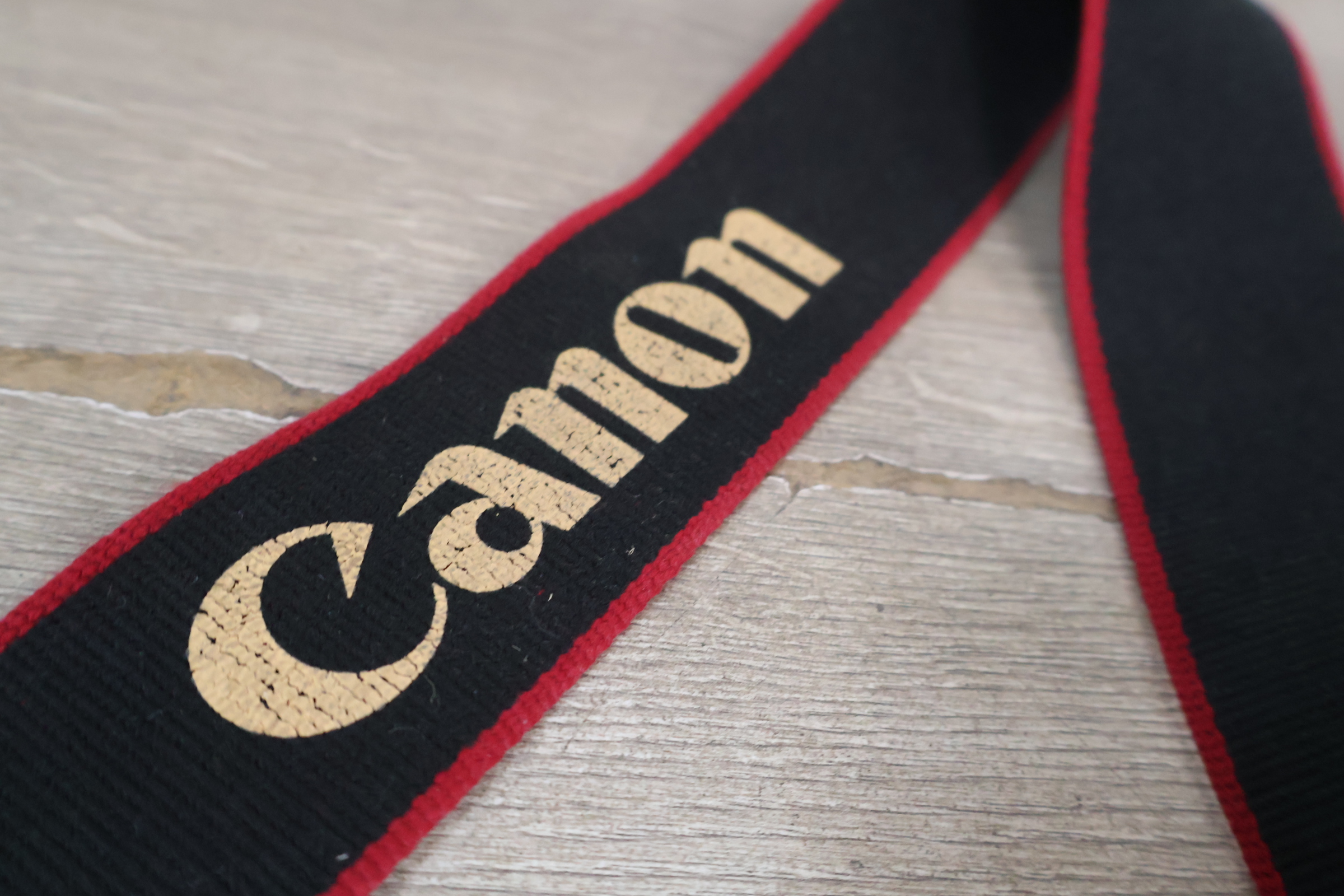 Canon EOS 700 en Canon EOS 10D Spiegelreflexcamera – foto 19 – kavel bij GSD Auctions, Zoeterwoude
