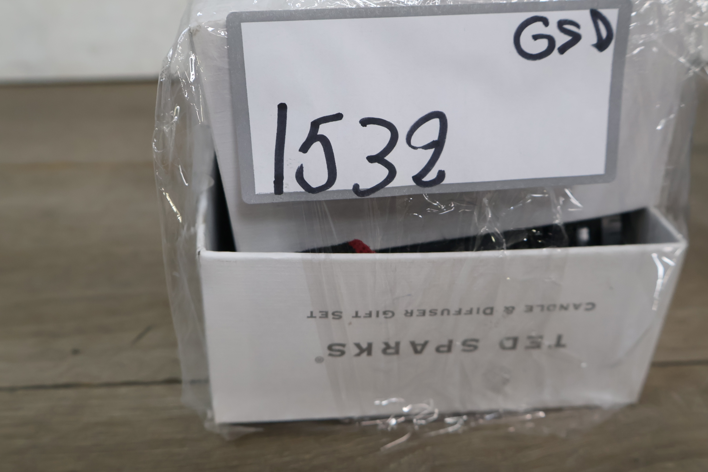 Canon EOS 700 en Canon EOS 10D Spiegelreflexcamera – foto 24 – kavel bij GSD Auctions, Zoeterwoude