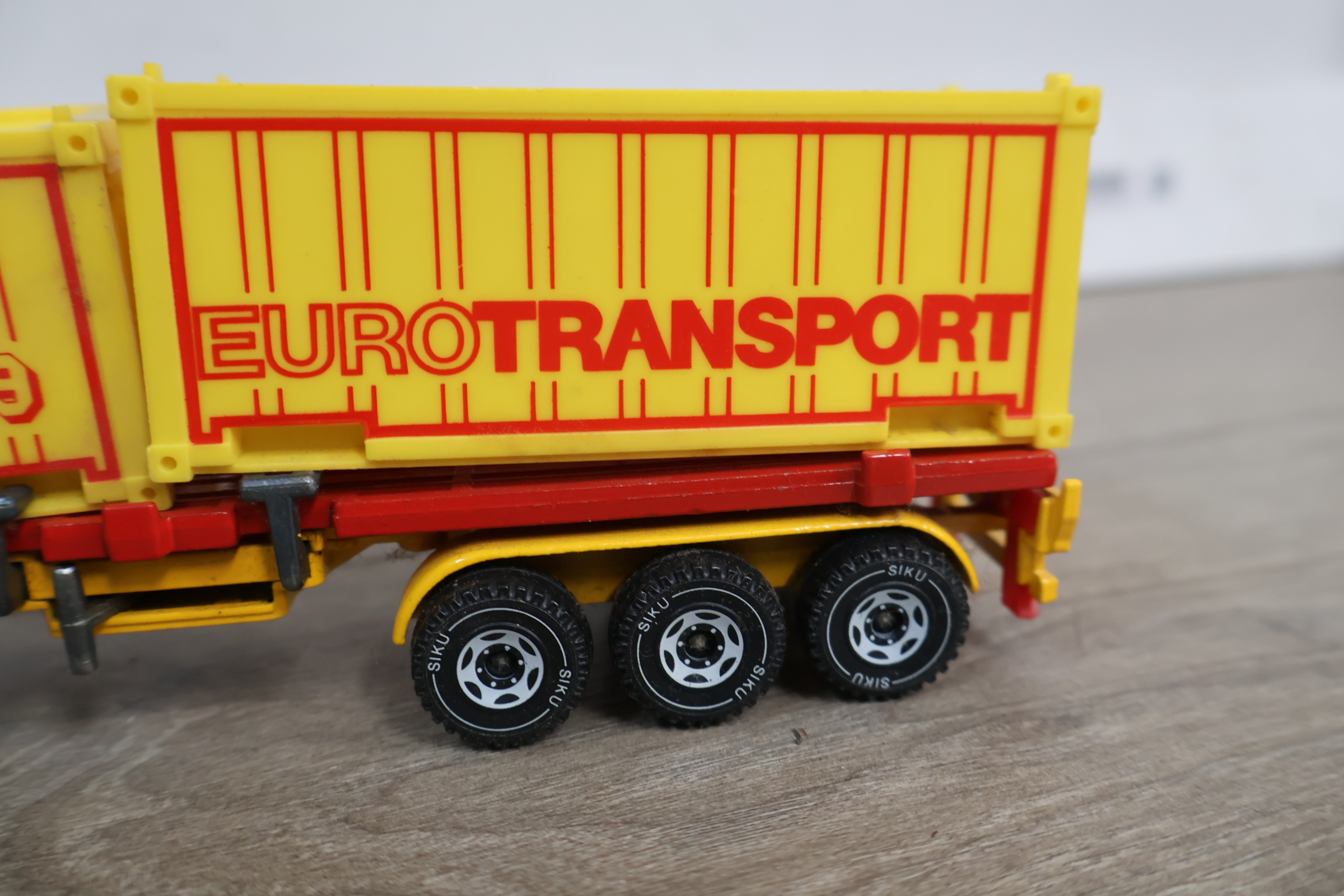 Set van diverse speelgoed vrachtwagens en voertuigen – foto 8 – kavel bij GSD Auctions, Zoeterwoude