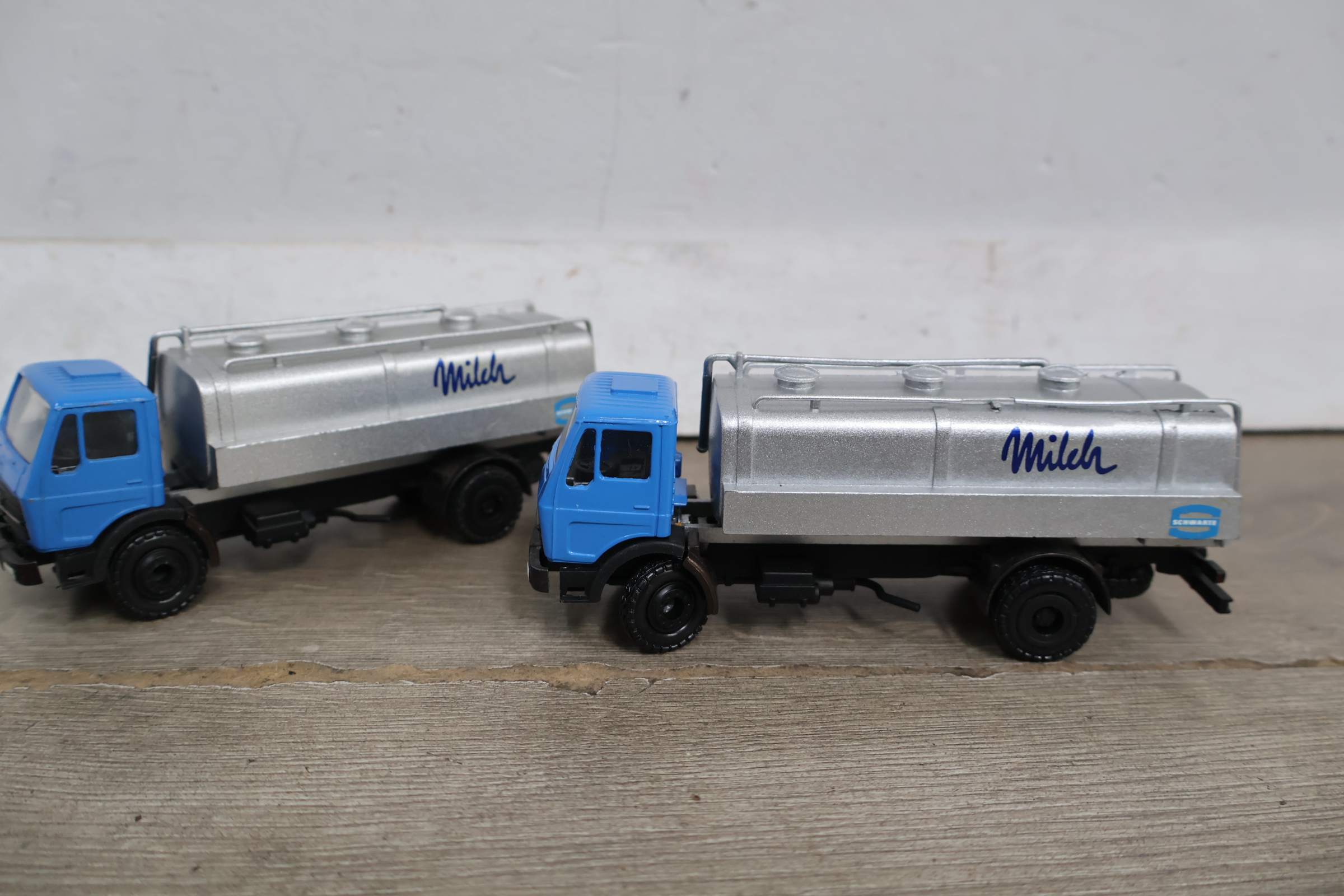 Set van diverse speelgoed vrachtwagens en voertuigen – foto 11 – kavel bij GSD Auctions, Zoeterwoude