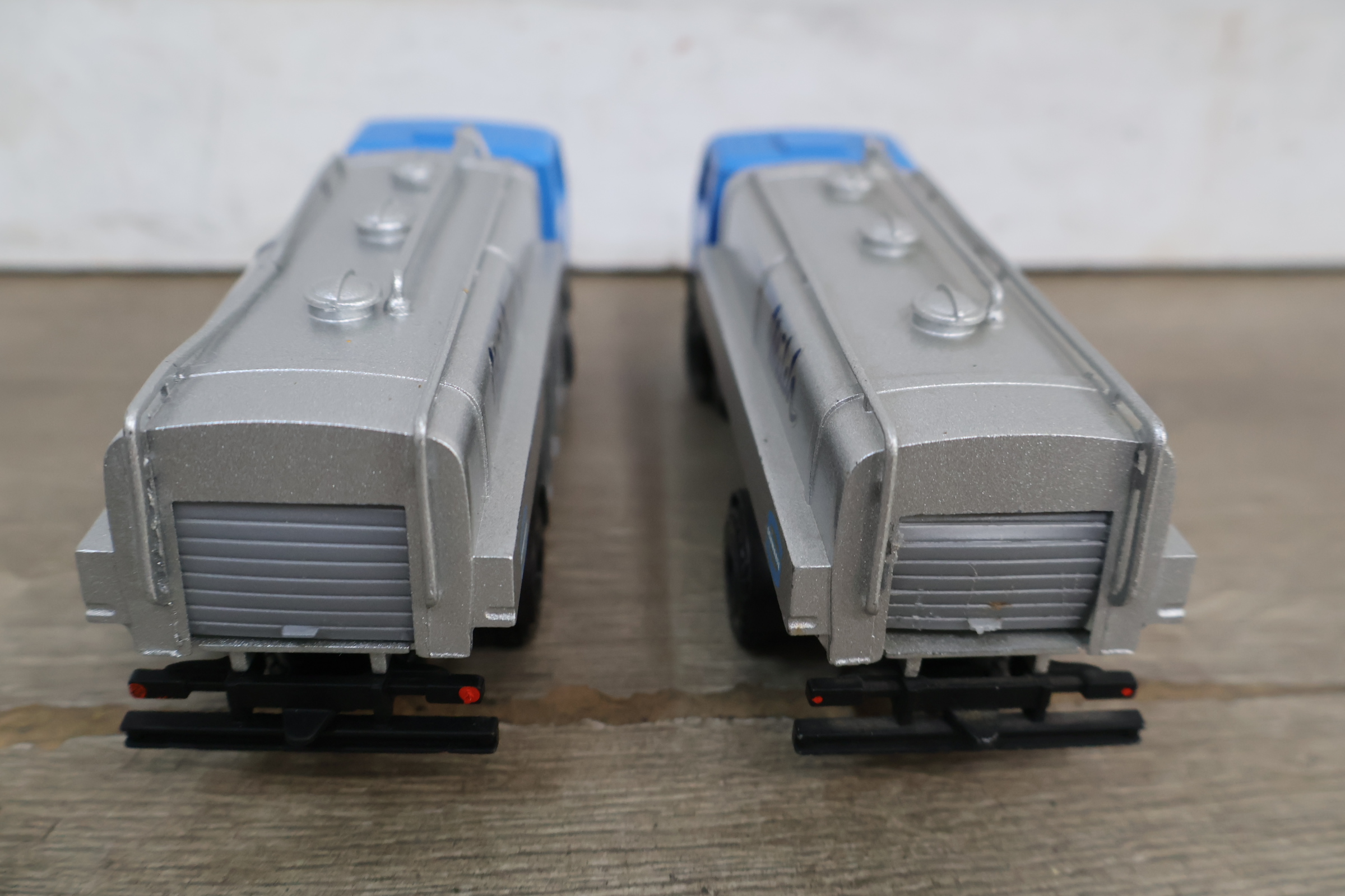 Set van diverse speelgoed vrachtwagens en voertuigen – foto 14 – kavel bij GSD Auctions, Zoeterwoude