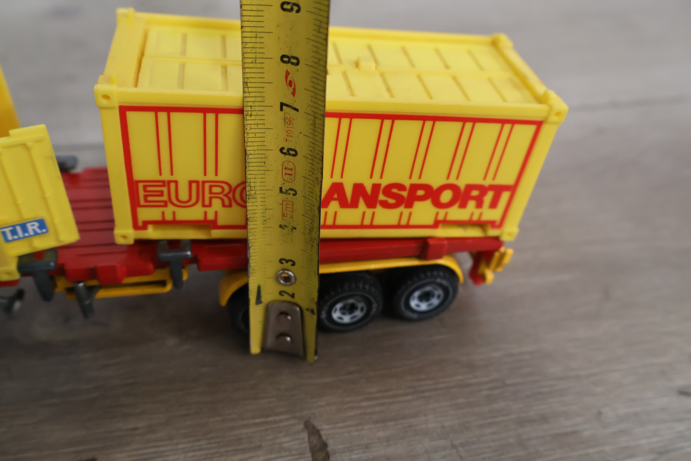 Set van diverse speelgoed vrachtwagens en voertuigen – foto 19 – kavel bij GSD Auctions, Zoeterwoude