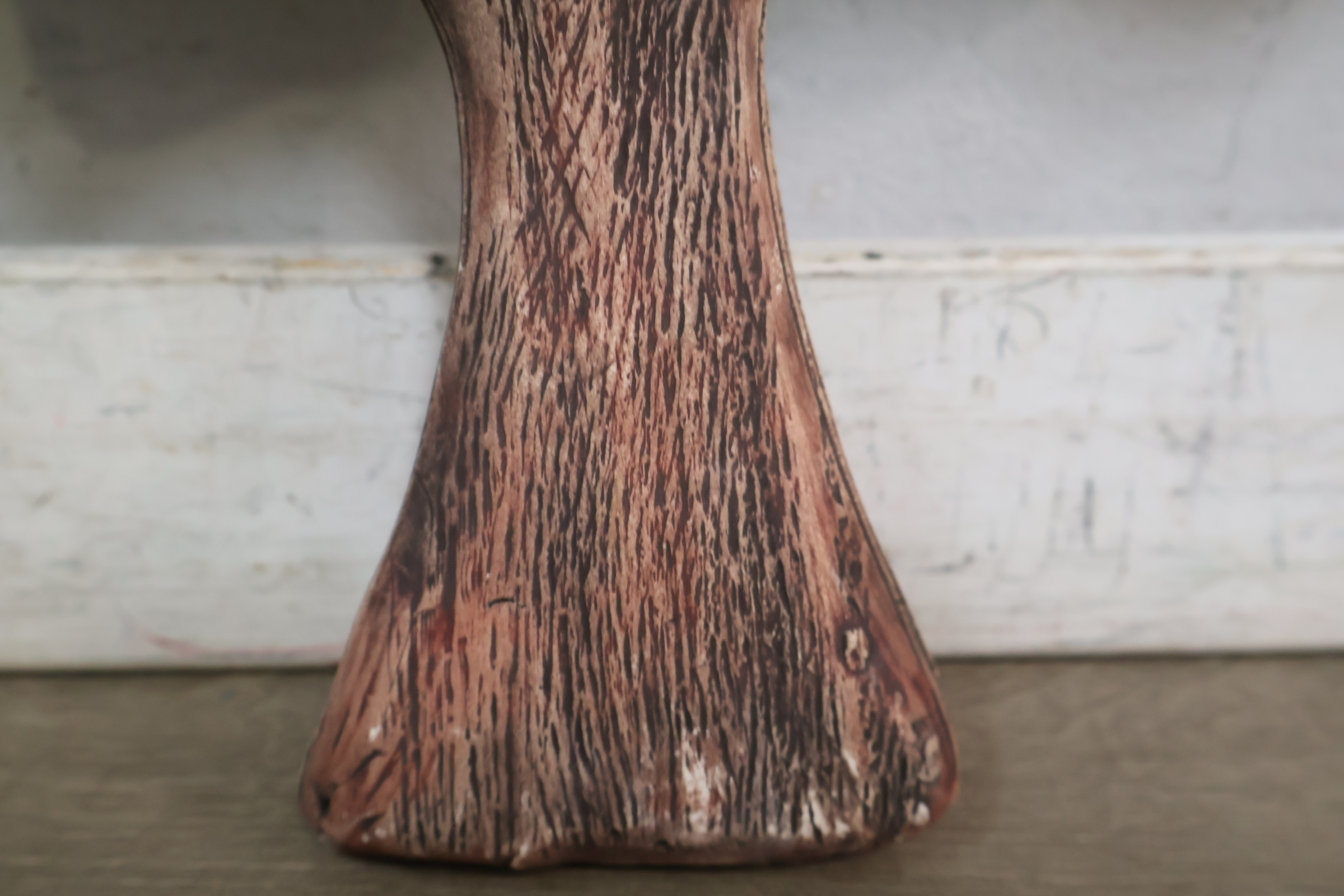 Decoratieve keramische boomwandversiering – foto 7 – kavel bij GSD Auctions, Zoeterwoude