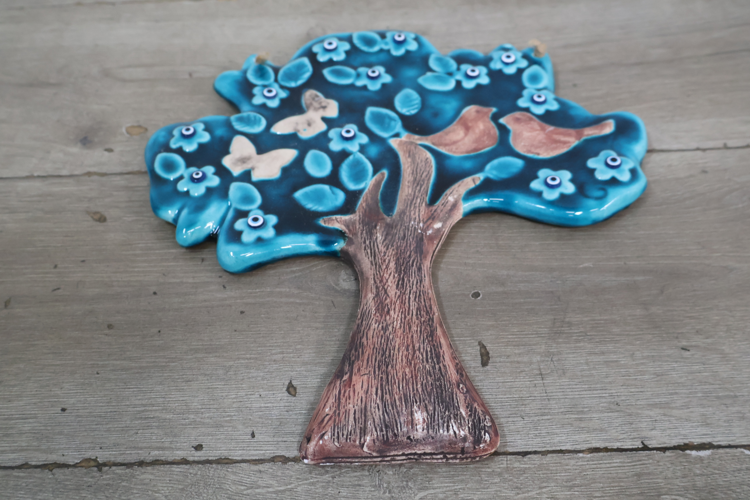 Decoratieve keramische boomwandversiering – foto 12 – kavel bij GSD Auctions, Zoeterwoude