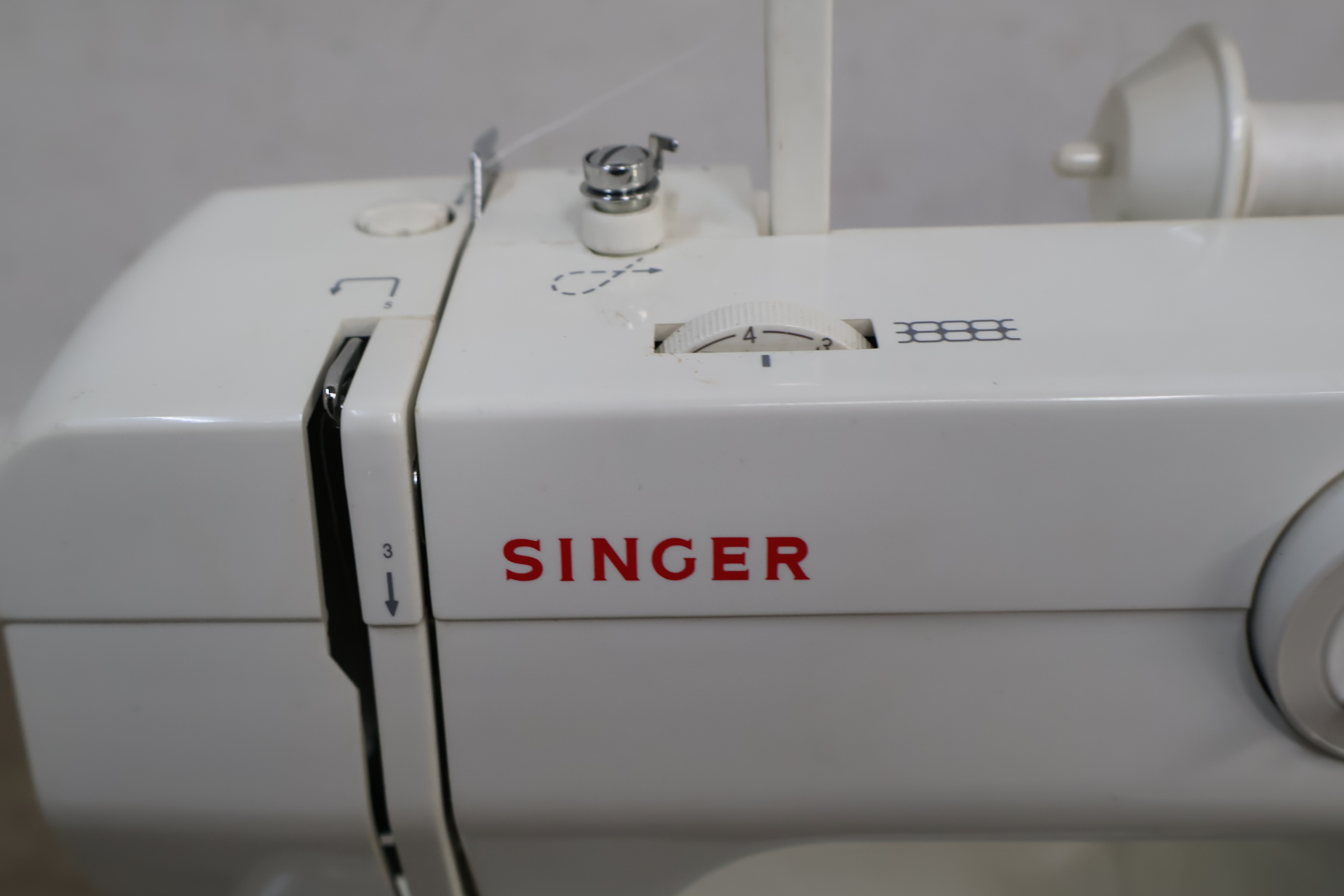 Singer Lucky Edition Naaimachine – foto 9 – kavel bij GSD Auctions, Zoeterwoude