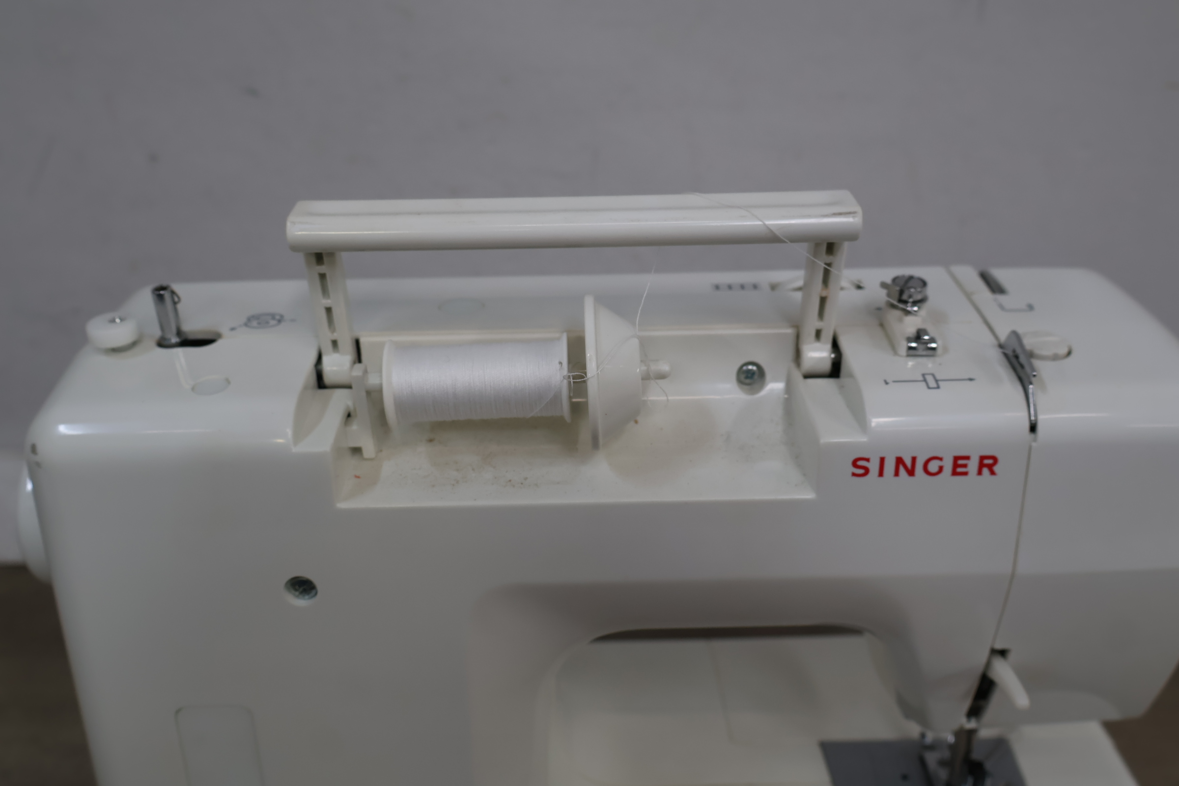 Singer Lucky Edition Naaimachine – foto 16 – kavel bij GSD Auctions, Zoeterwoude