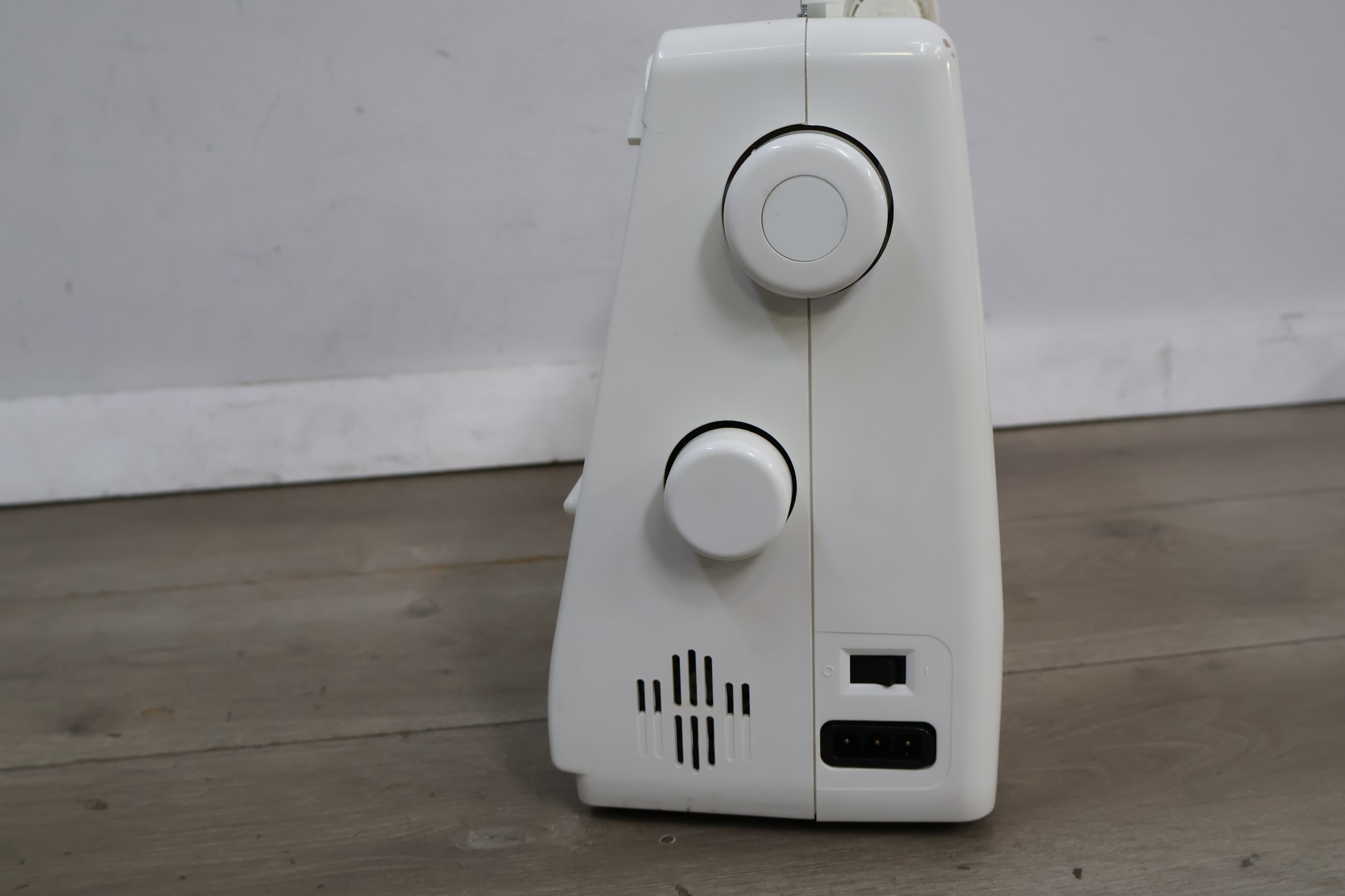 Singer Lucky Edition Naaimachine – foto 17 – kavel bij GSD Auctions, Zoeterwoude