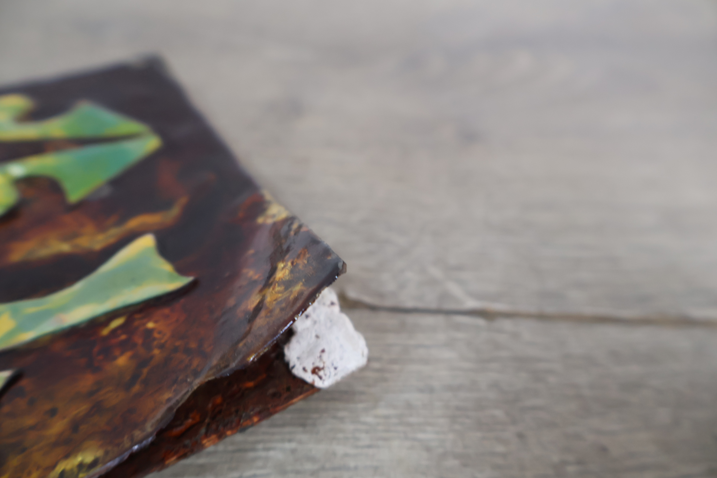 Gekleurde metalen wanddecoratie met zeeleven – foto 12 – kavel bij GSD Auctions, Zoeterwoude
