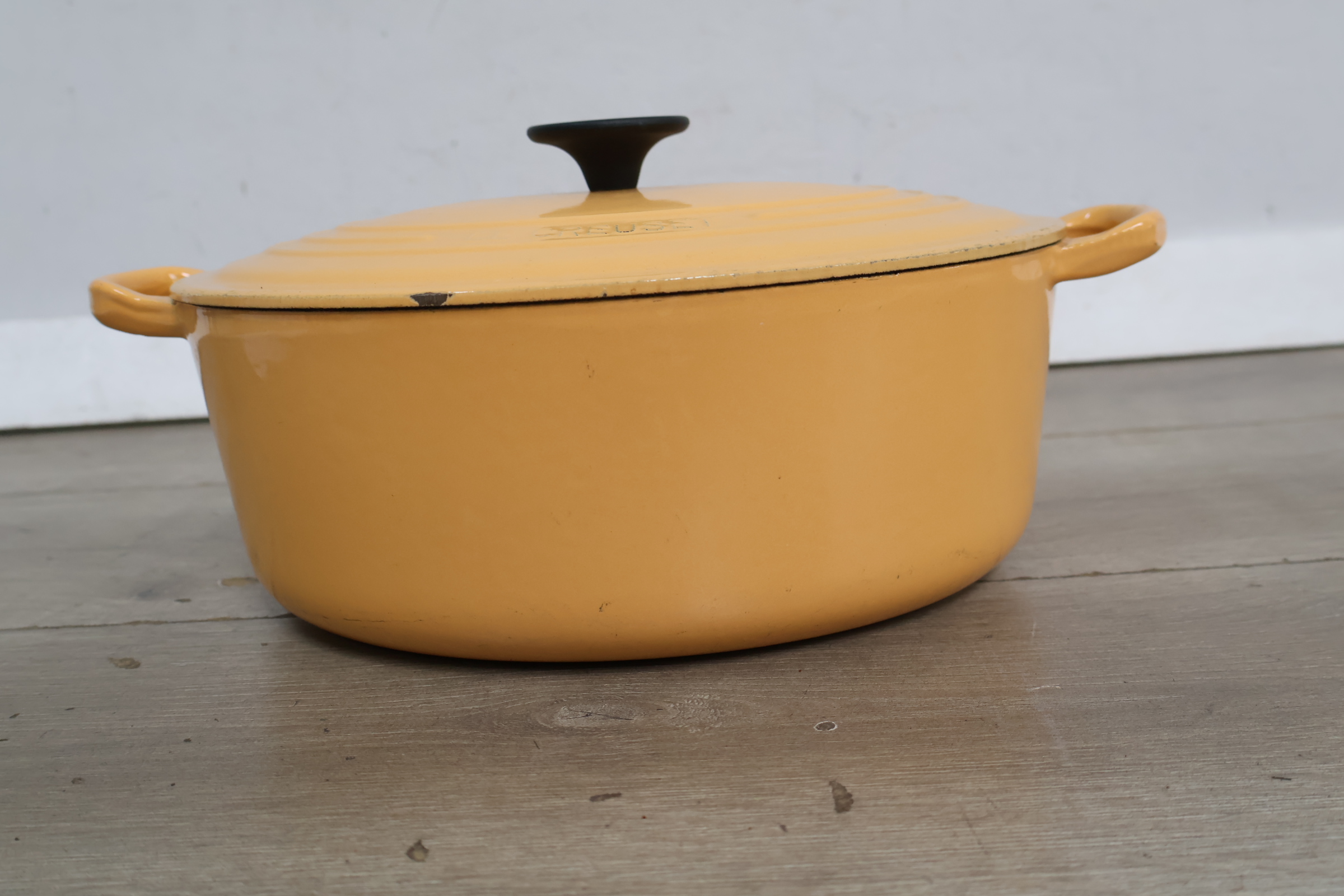 Le Creuset ovalen braadpan – foto 7 – kavel bij GSD Auctions, Zoeterwoude