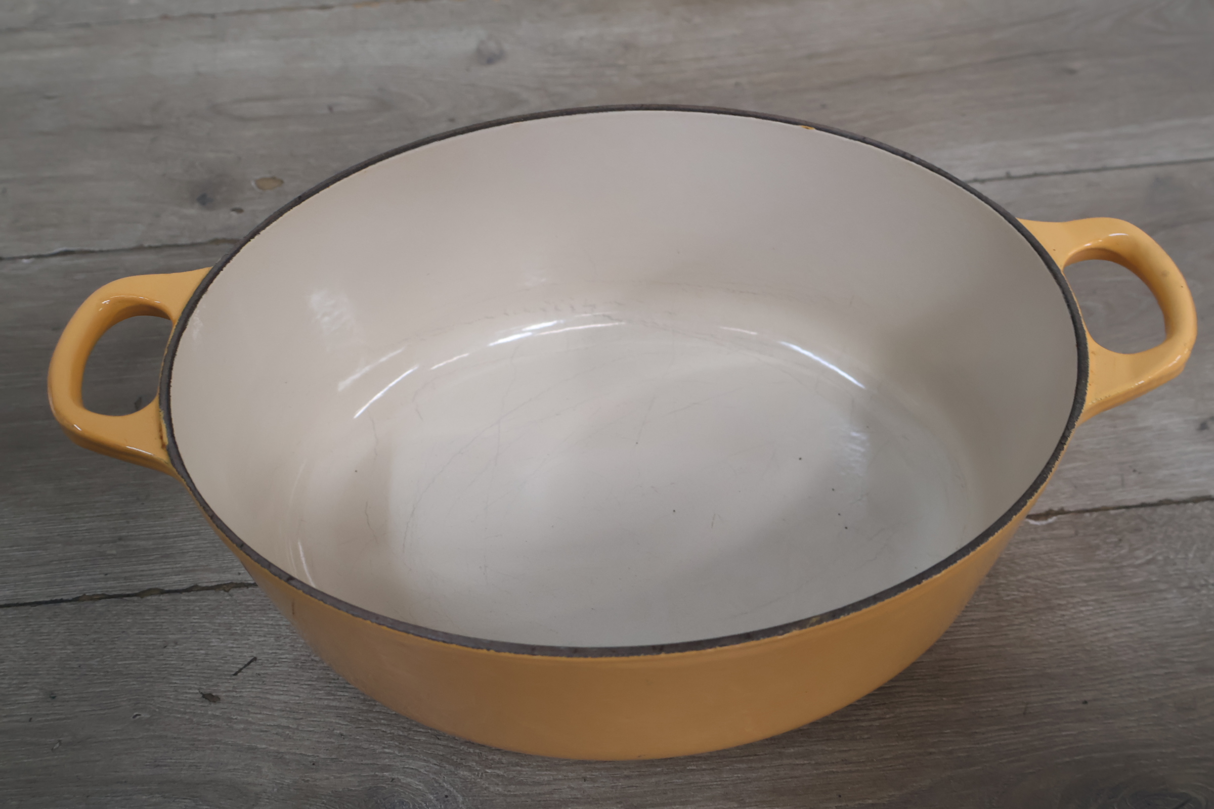 Le Creuset ovalen braadpan – foto 11 – kavel bij GSD Auctions, Zoeterwoude