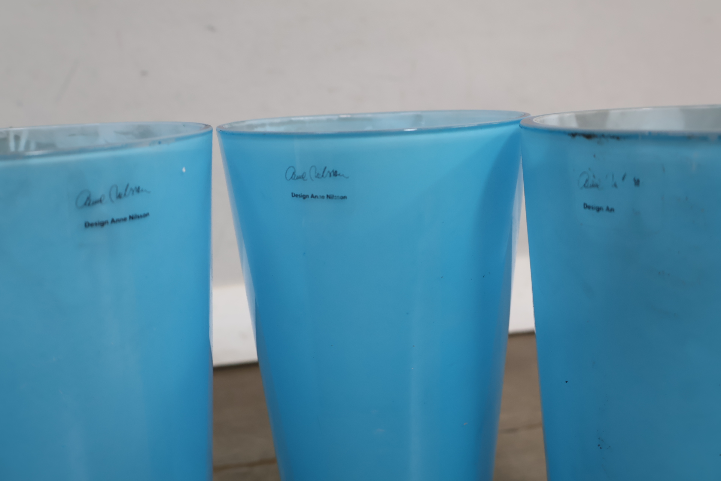 Set van 6 blauwe glazen – foto 11 – kavel bij GSD Auctions, Zoeterwoude
