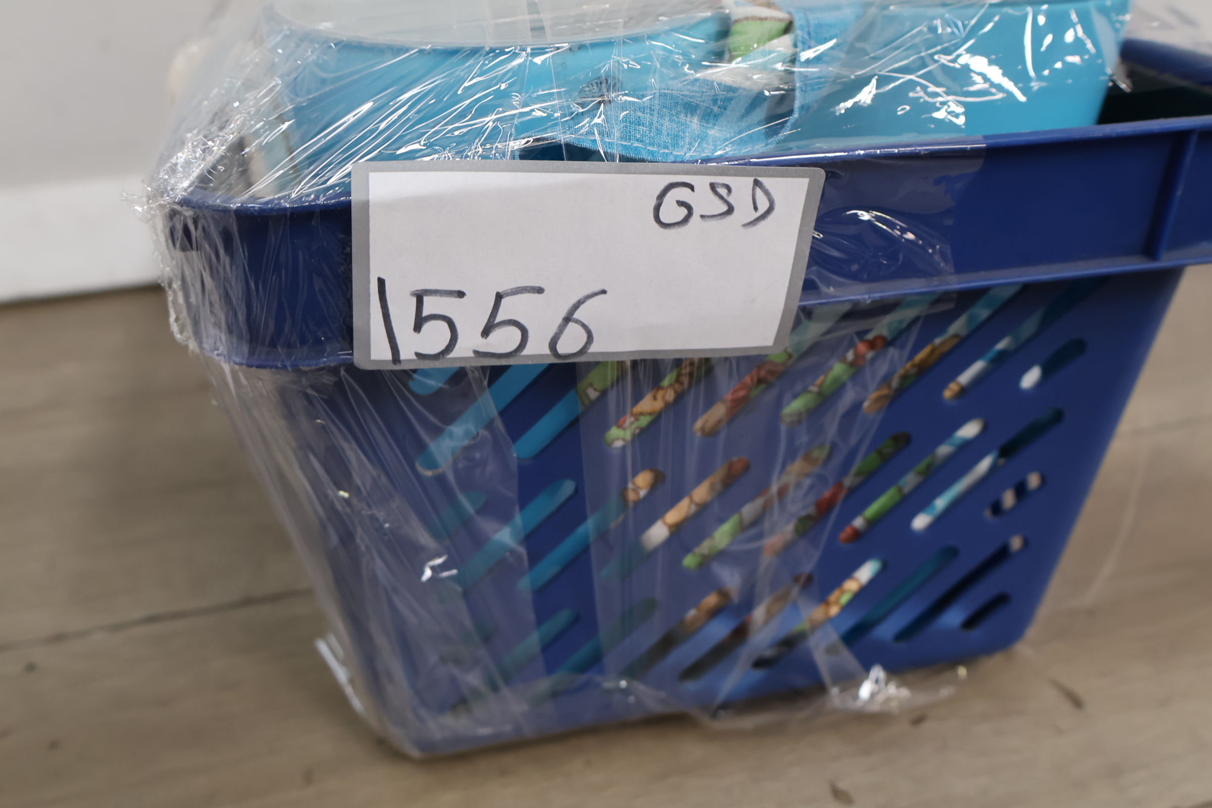 Set van 6 blauwe glazen – foto 14 – kavel bij GSD Auctions, Zoeterwoude