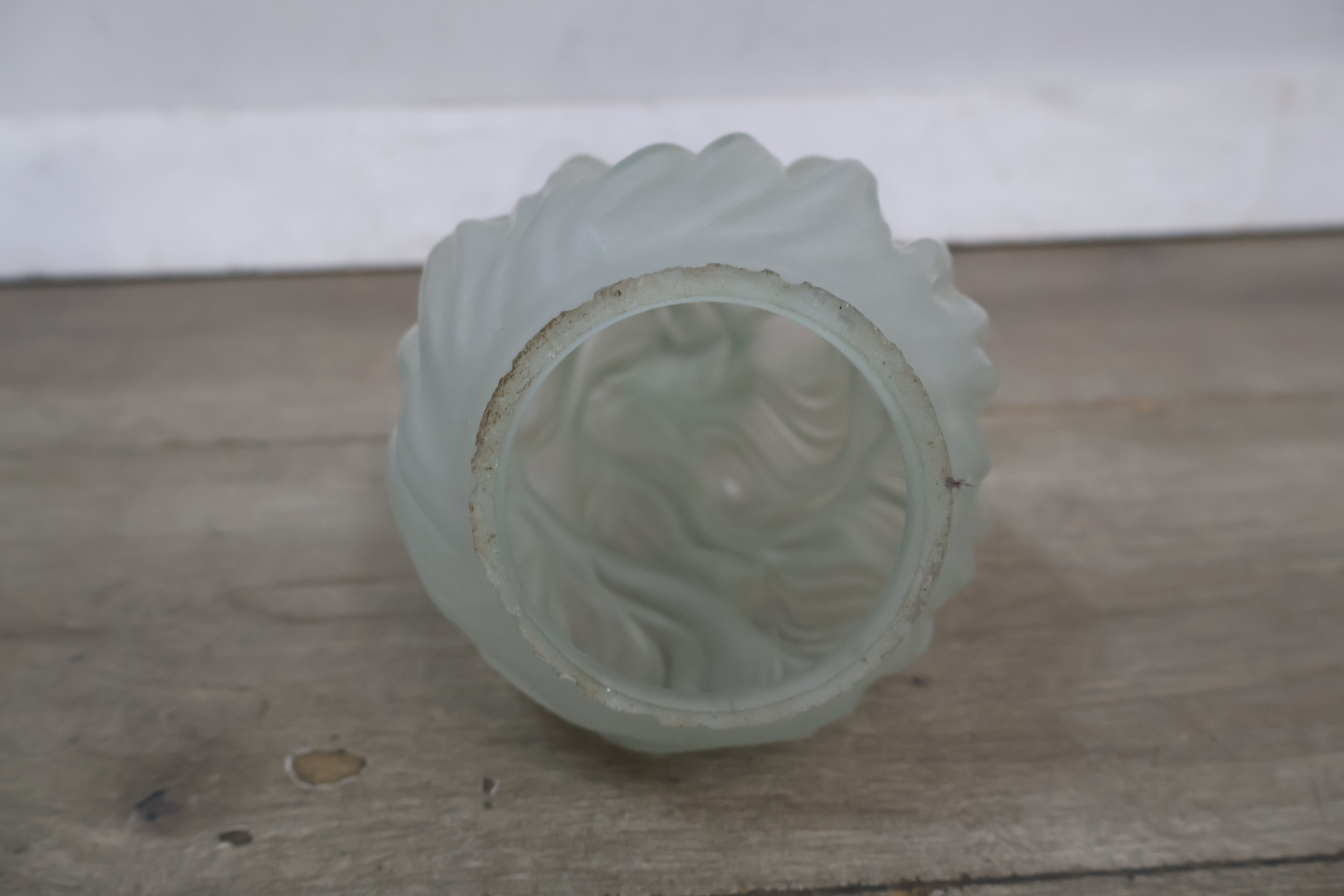 Glazen decoratief object in vorm van vlam – foto 6 – kavel bij GSD Auctions, Zoeterwoude
