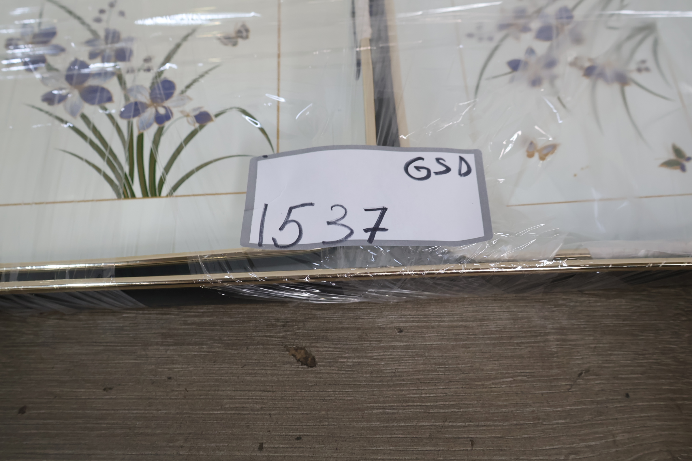 Set van 3 dienbladen met bloemendecoratie – foto 18 – kavel bij GSD Auctions, Zoeterwoude