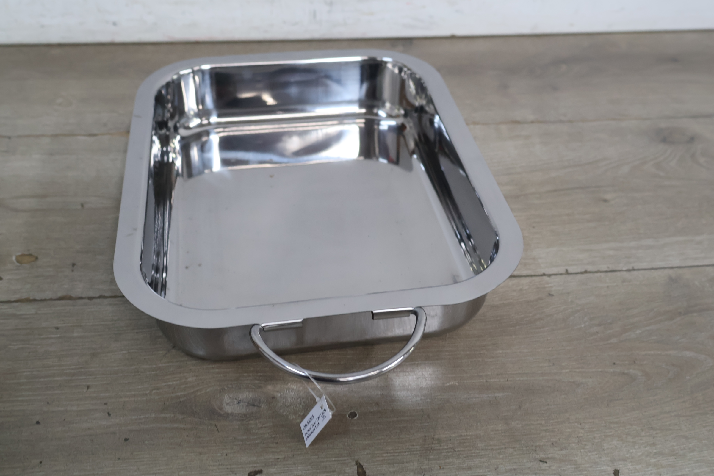 Set ovenschalen van roestvrij staal in verpakking – foto 10 – kavel bij GSD Auctions, Zoeterwoude
