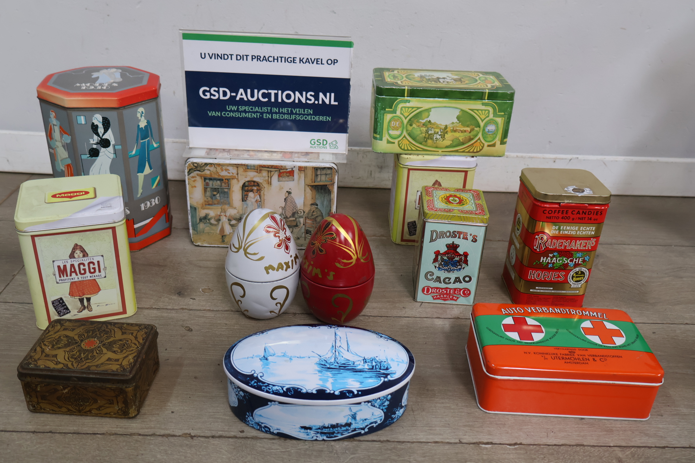 Set vintage koekblikken – foto 3 – kavel bij GSD Auctions, Zoeterwoude