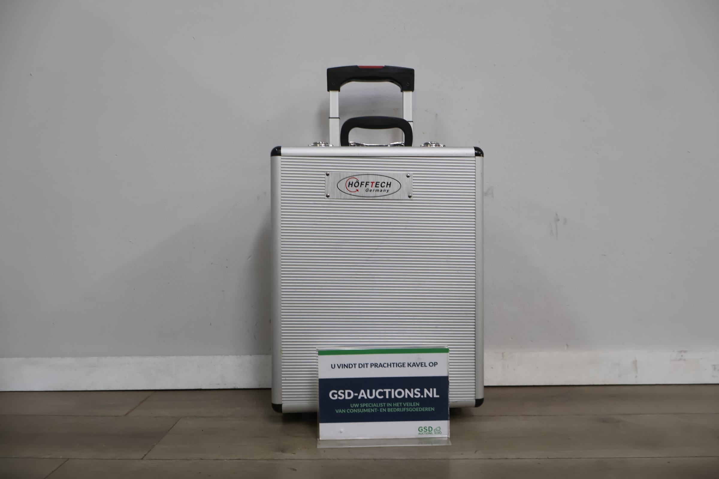 Höfftech aluminium trolley koffer – foto 2 – kavel bij GSD Auctions, Zoeterwoude