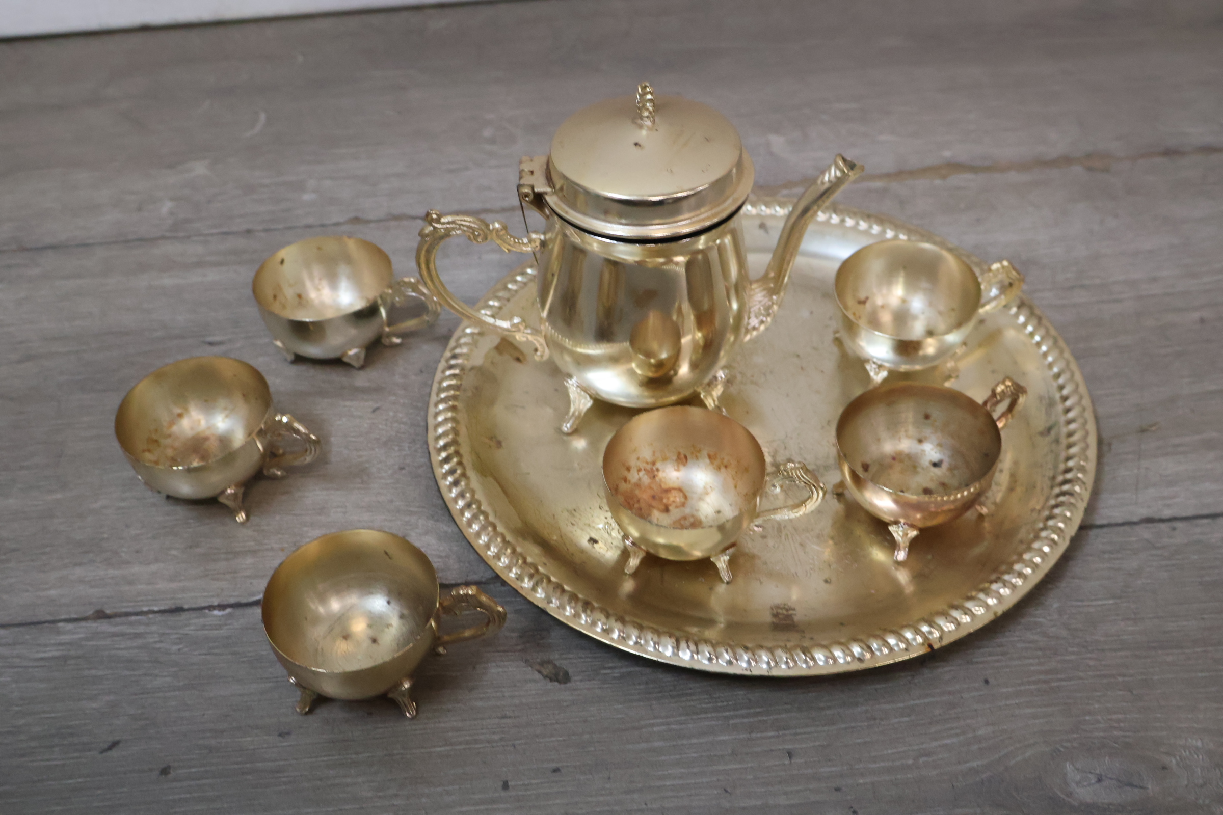 Vintage koperen theeservies met dienblad en kopjes – foto 5 – kavel bij GSD Auctions, Zoeterwoude