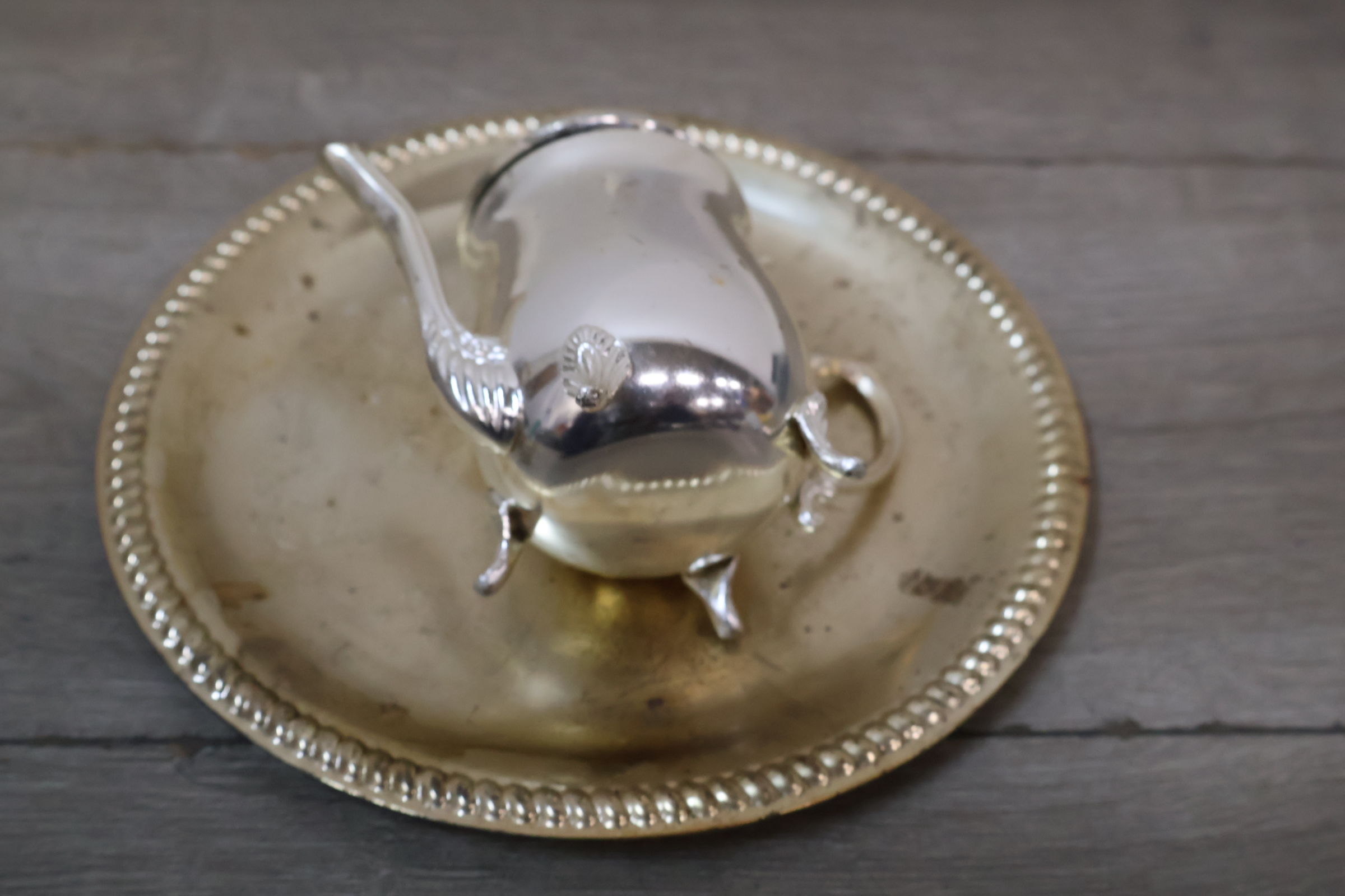 Vintage koperen theeservies met dienblad en kopjes – foto 7 – kavel bij GSD Auctions, Zoeterwoude