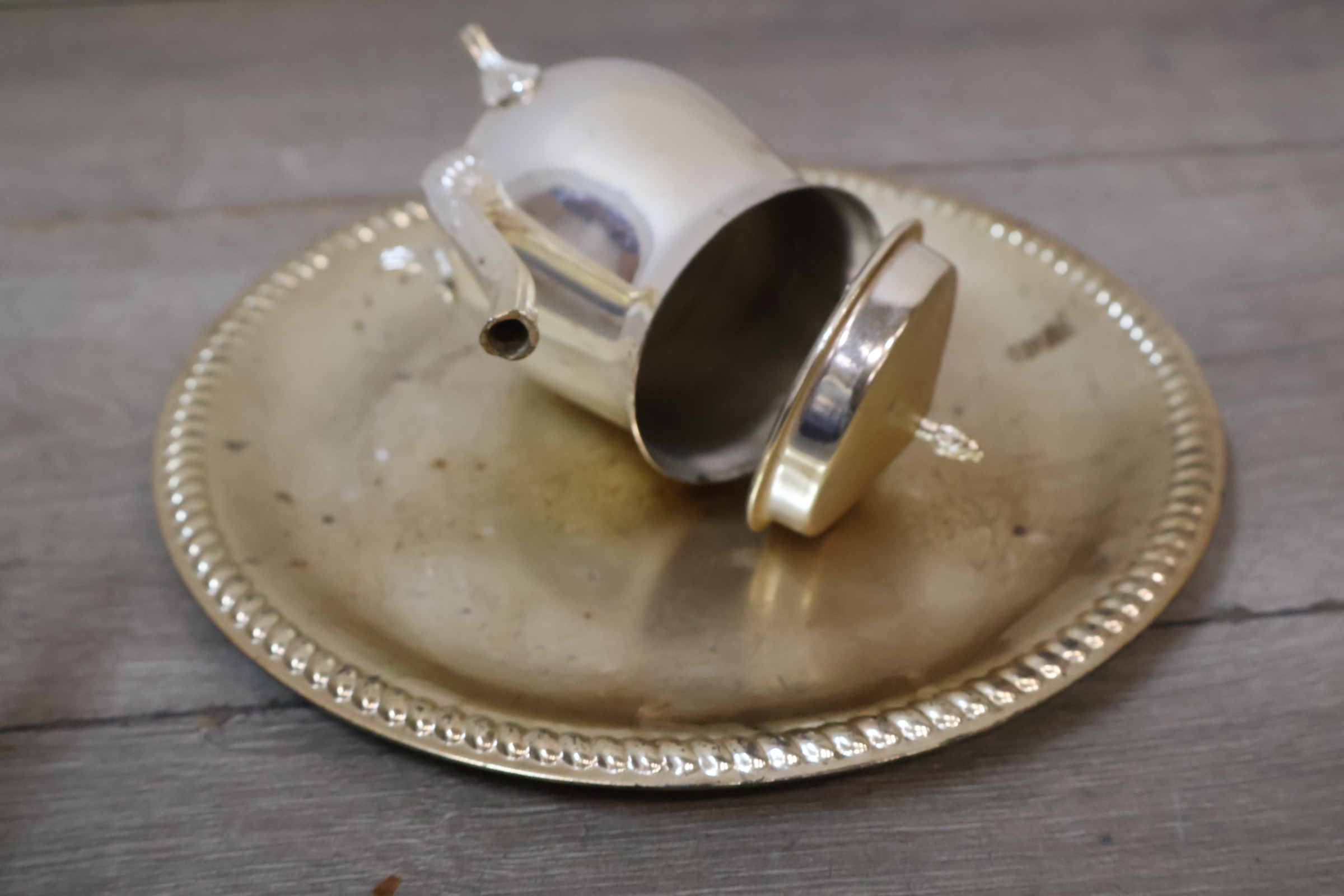 Vintage koperen theeservies met dienblad en kopjes – foto 8 – kavel bij GSD Auctions, Zoeterwoude