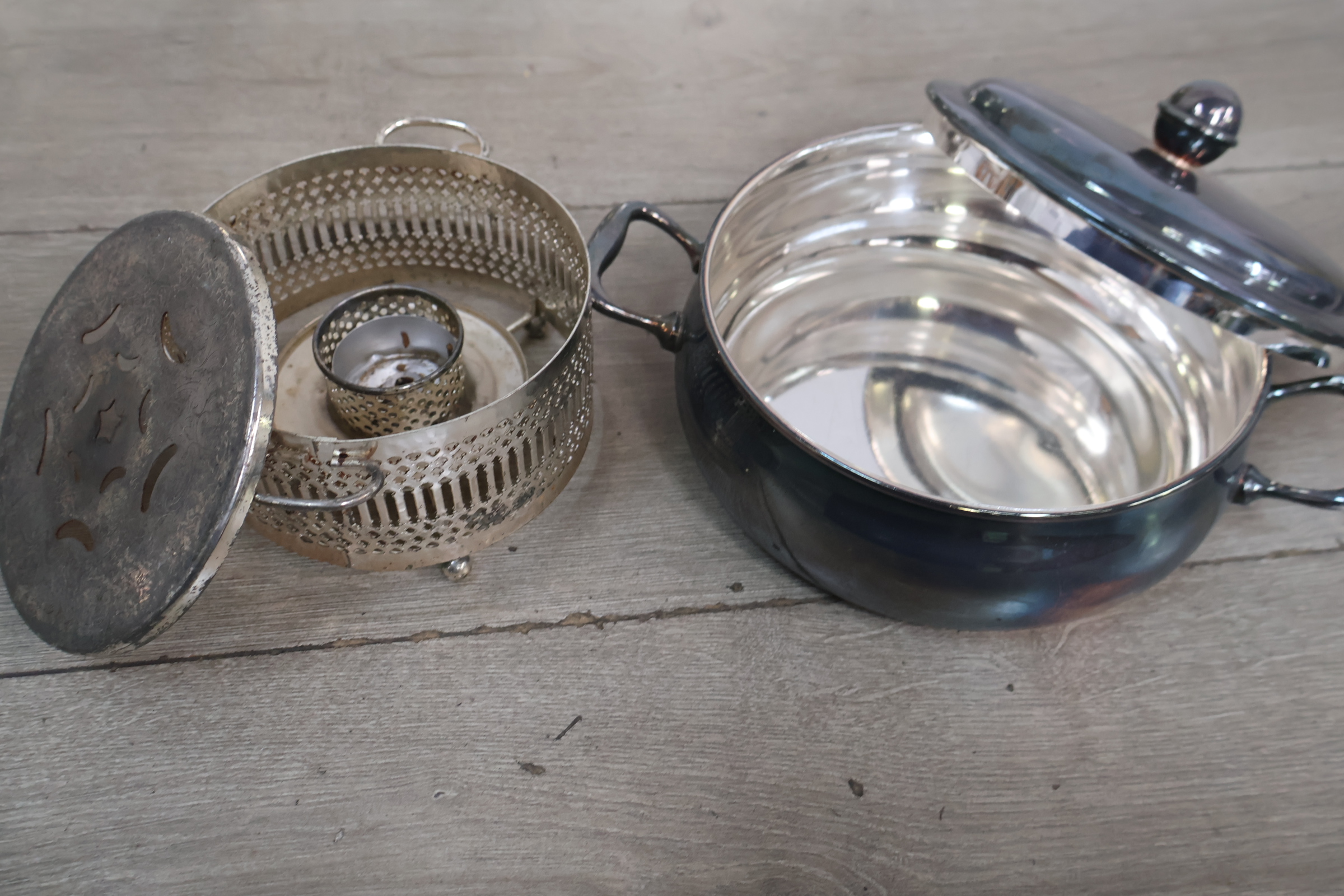 assortiment verzilverde keukenwaren – foto 17 – kavel bij GSD Auctions, Zoeterwoude