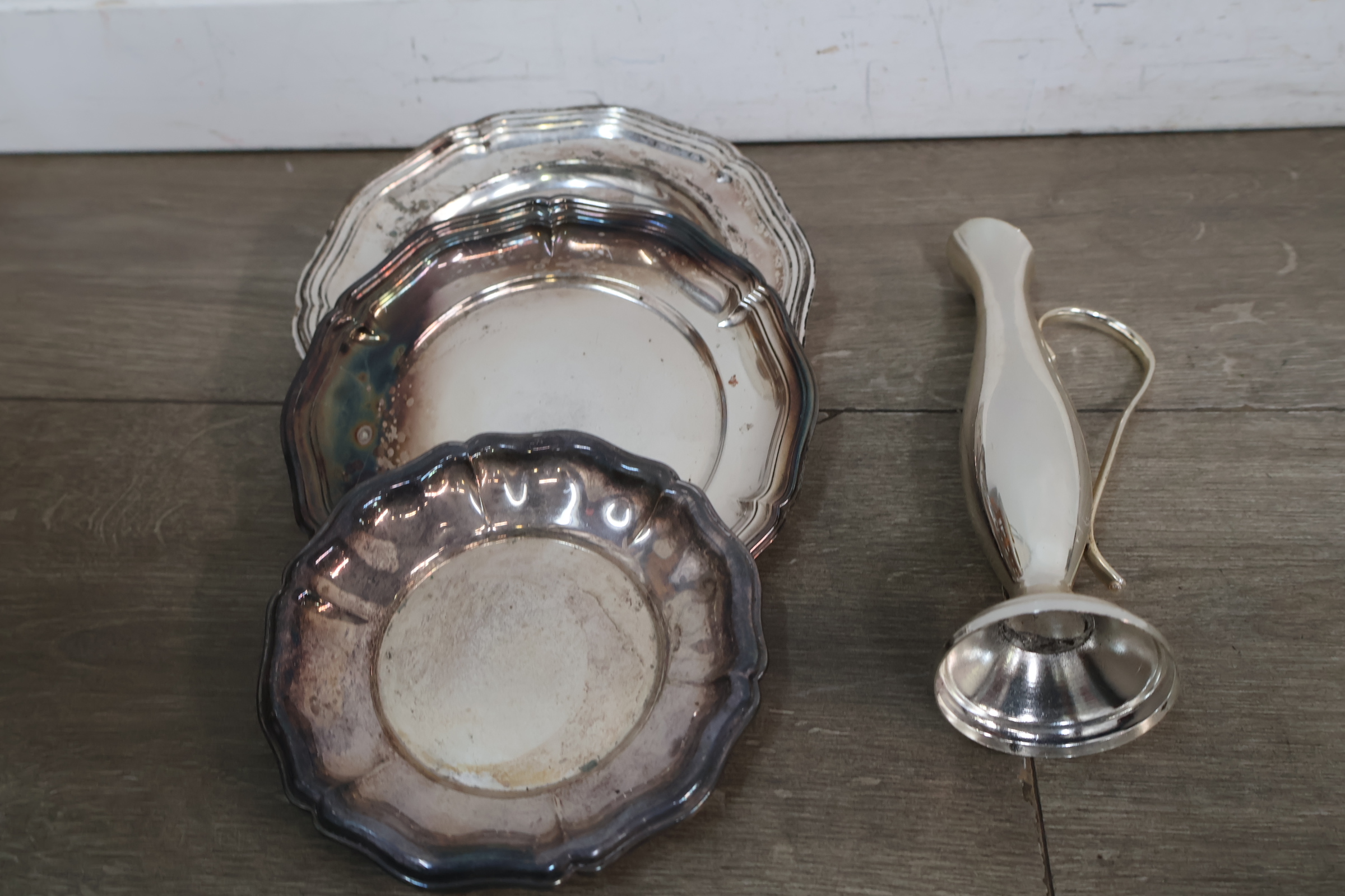 assortiment verzilverde keukenwaren – foto 20 – kavel bij GSD Auctions, Zoeterwoude
