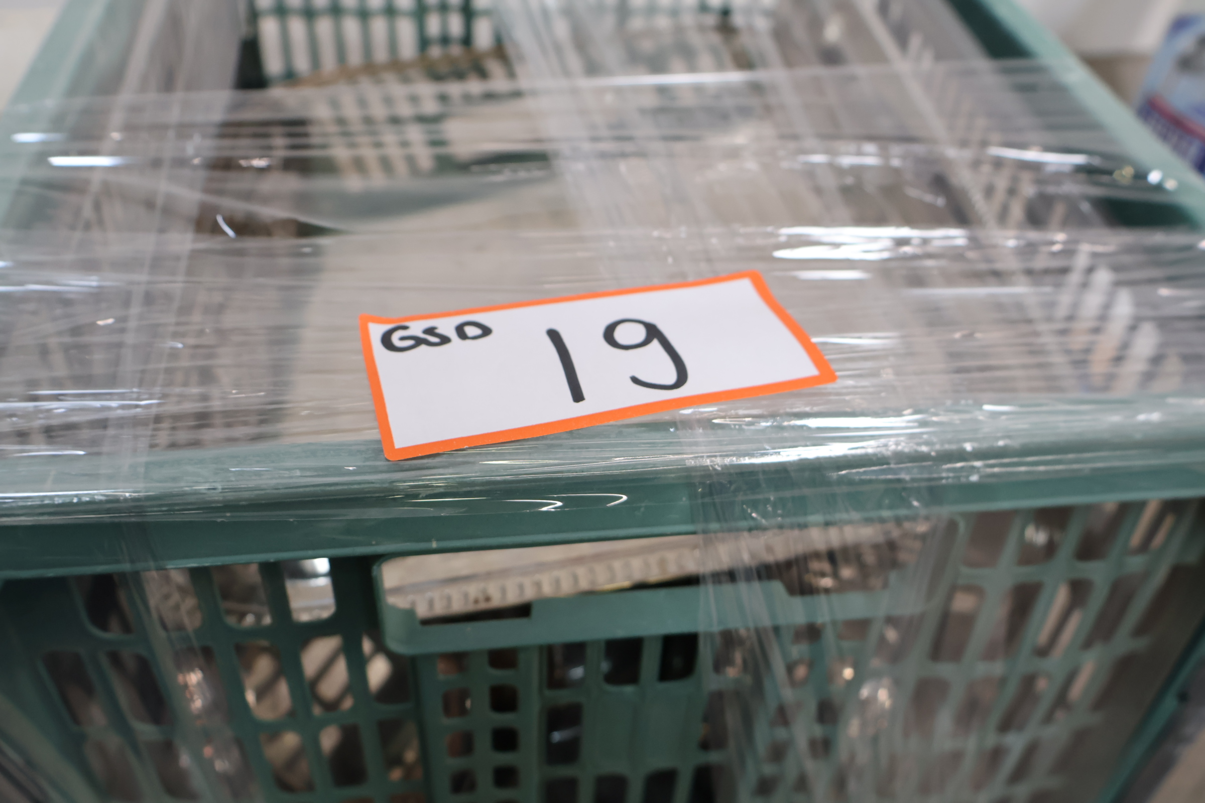assortiment verzilverde keukenwaren – foto 24 – kavel bij GSD Auctions, Zoeterwoude