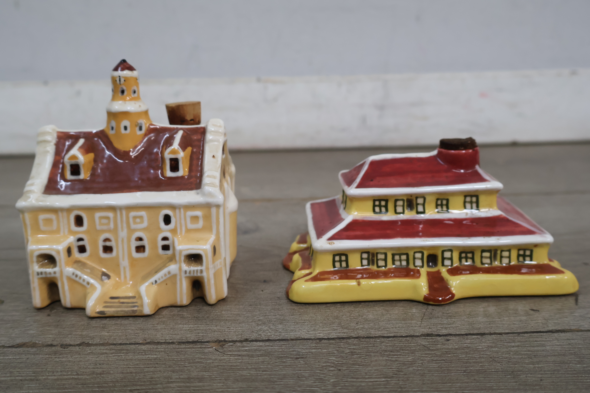 Set keramieken huisjes – foto 4 – kavel bij GSD Auctions, Zoeterwoude