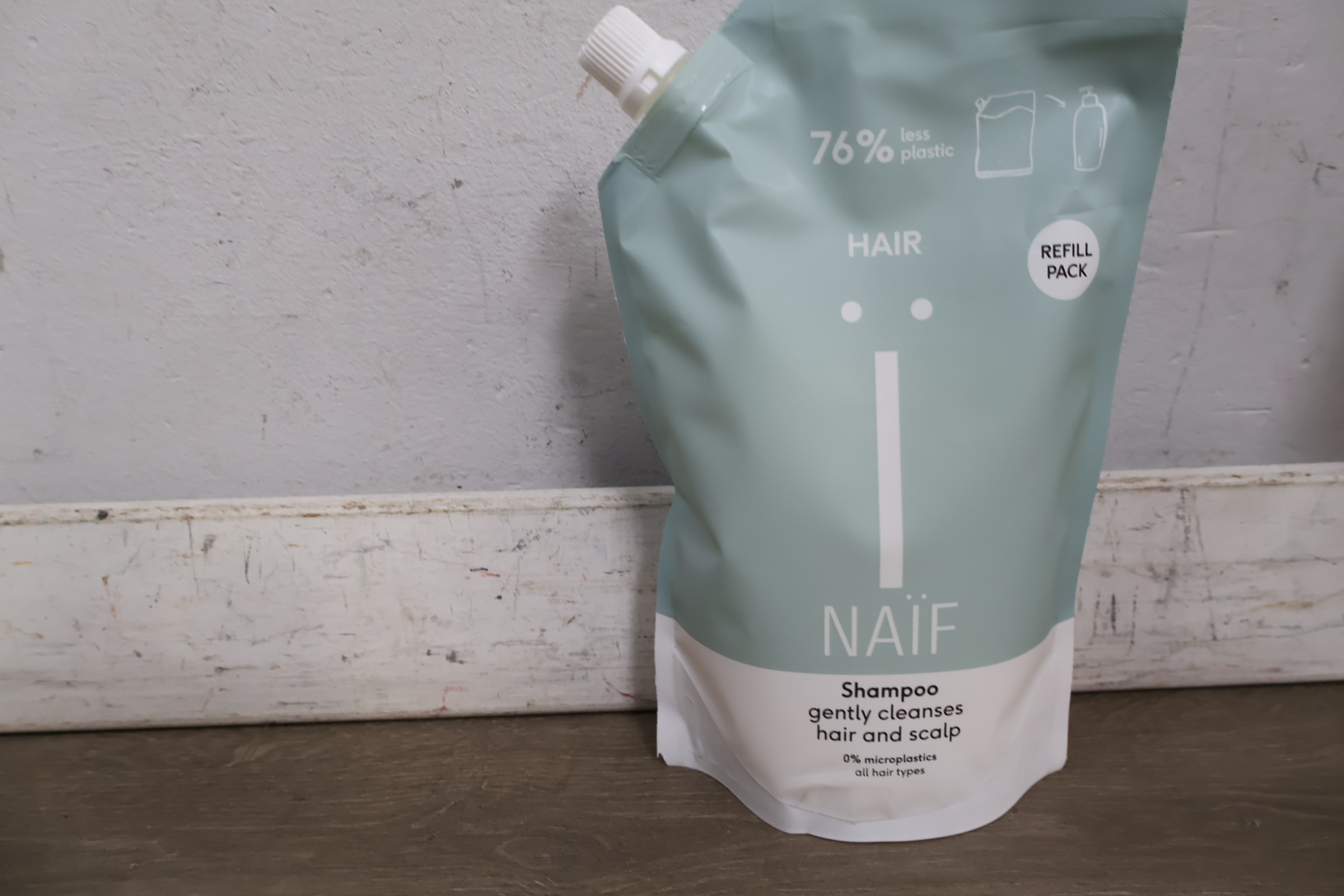 Naïf Shampoo en Conditioner set met navulverpakking – foto 8 – kavel bij GSD Auctions, Zoeterwoude