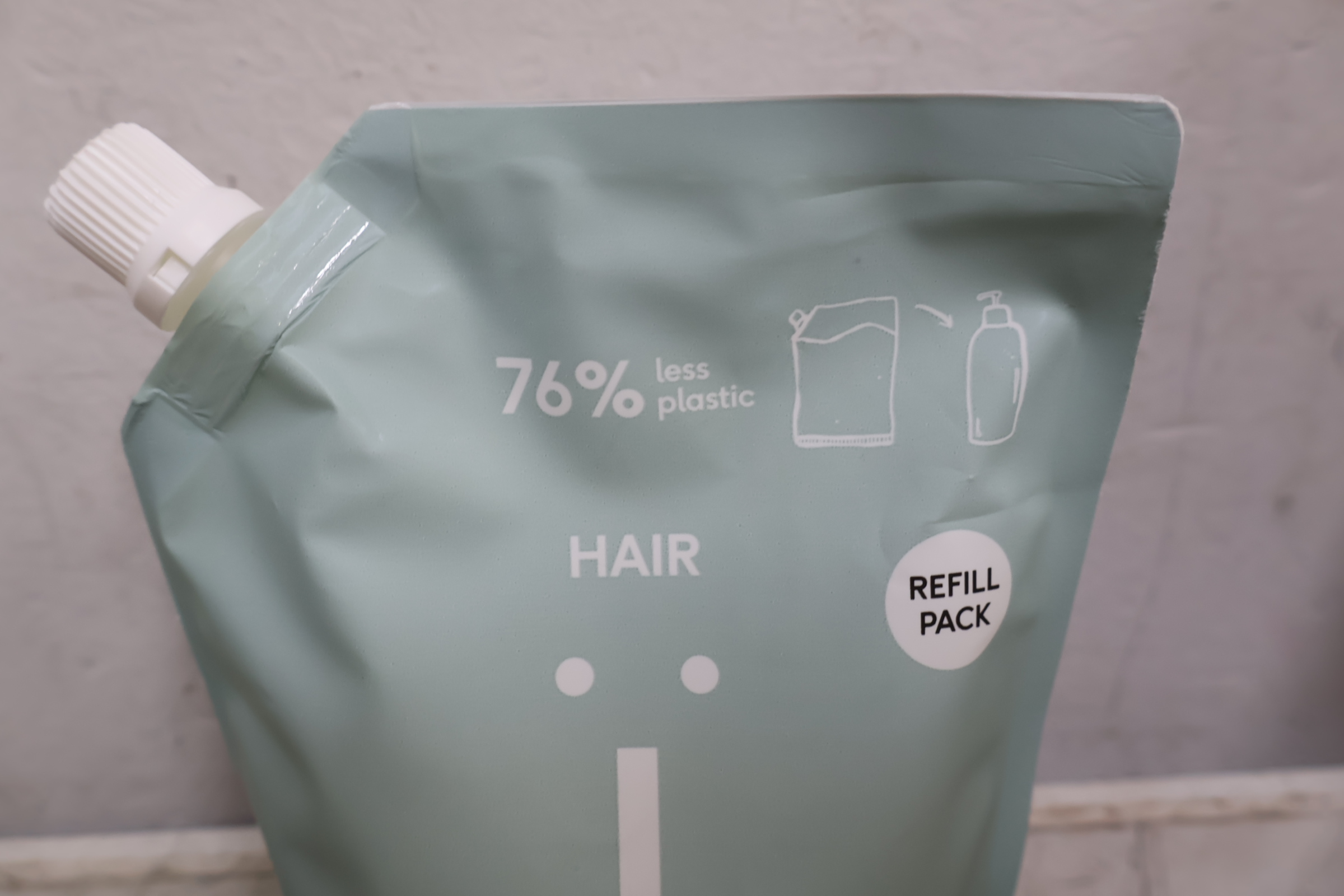Naïf Shampoo en Conditioner set met navulverpakking – foto 9 – kavel bij GSD Auctions, Zoeterwoude