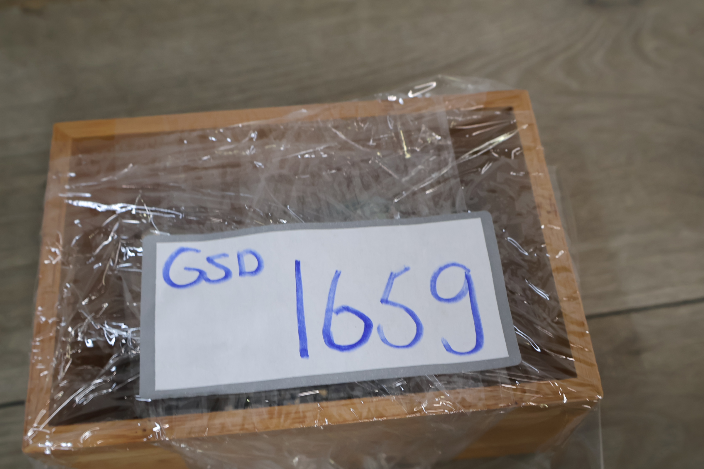 Verzamelset van 12 verzilverde en geëmailleerde lepels – foto 13 – kavel bij GSD Auctions, Zoeterwoude