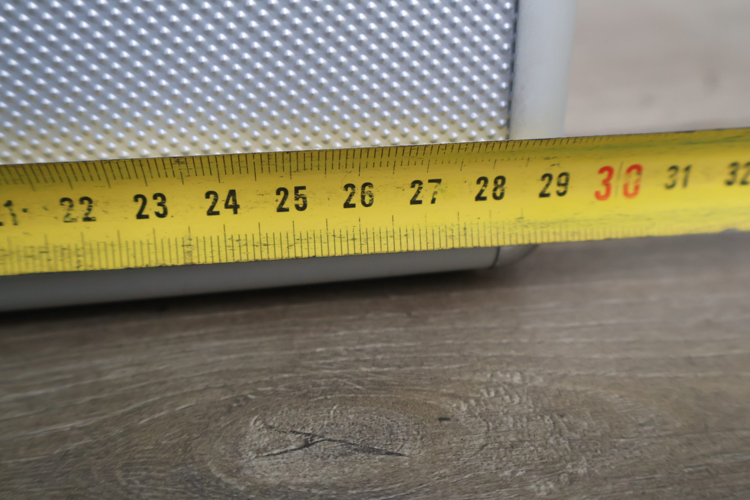 Metalen koffer met handvat en sluiting voor fotoopslag – foto 15 – kavel bij GSD Auctions, Zoeterwoude
