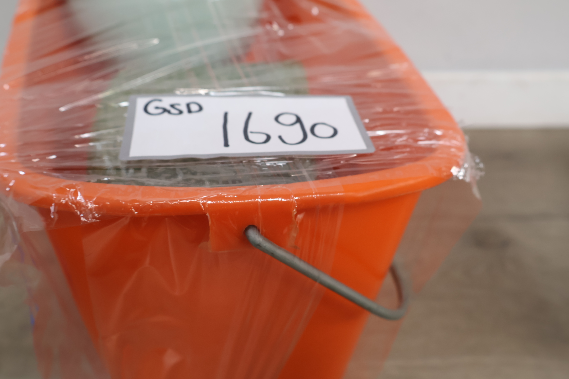Set van 4 keramische vazen in diverse kleuren – foto 21 – kavel bij GSD Auctions, Zoeterwoude