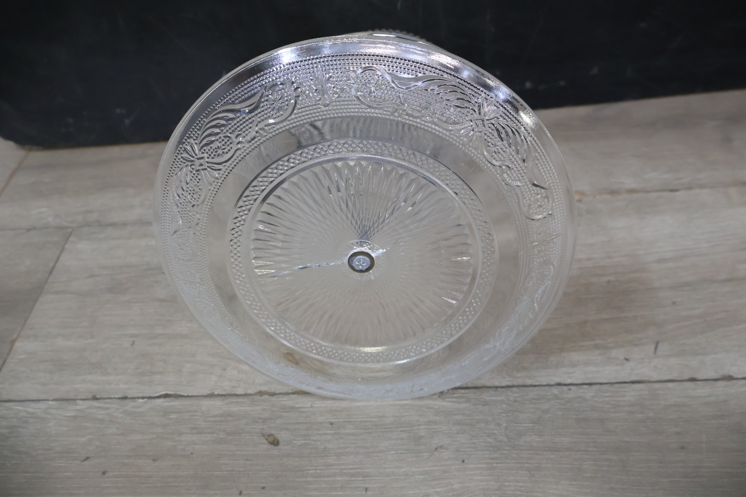 3-laags glas etagère – foto 10 – kavel bij GSD Auctions, Zoeterwoude