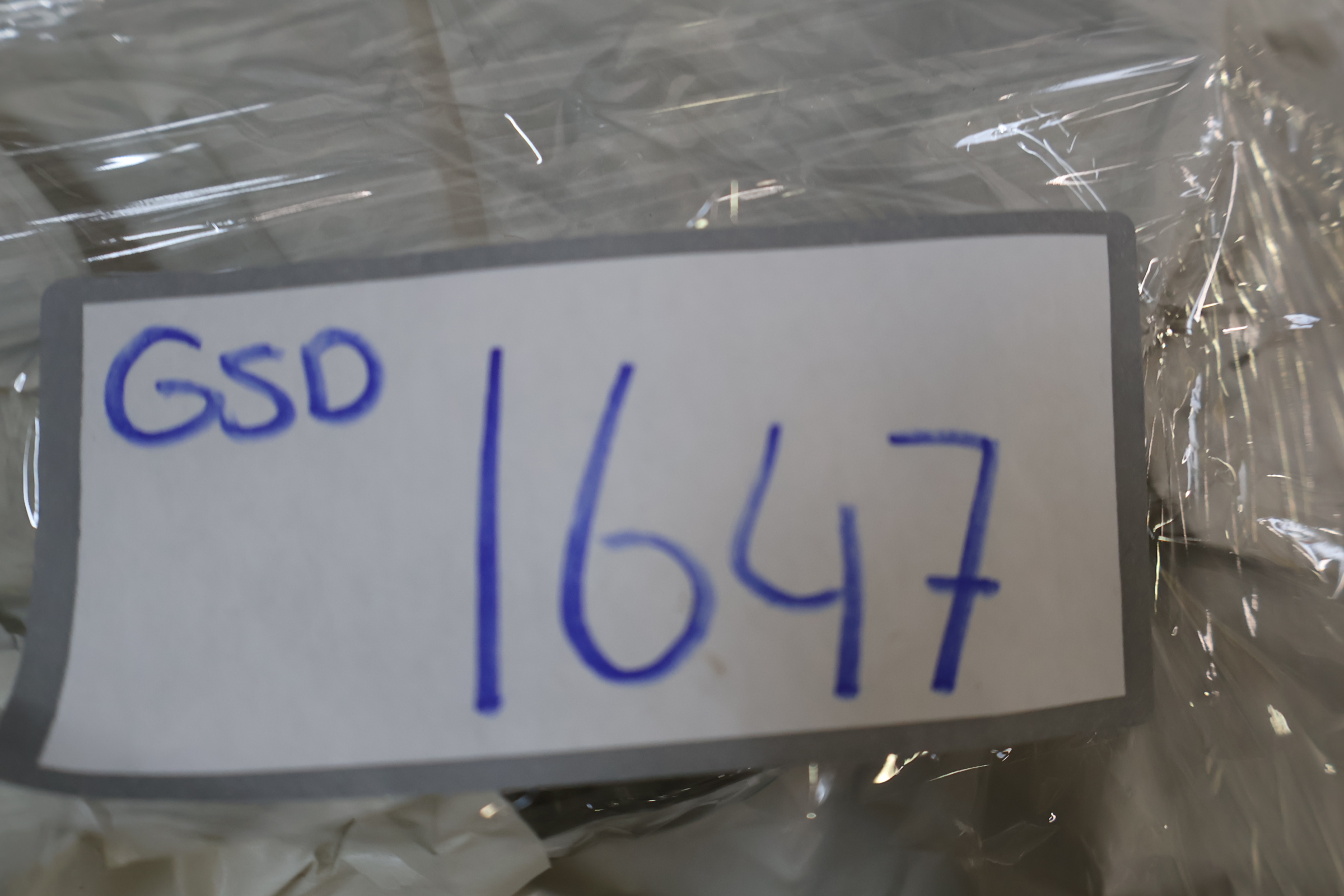 Kristallen visvormige schaal en bonbonnière – foto 15 – kavel bij GSD Auctions, Zoeterwoude
