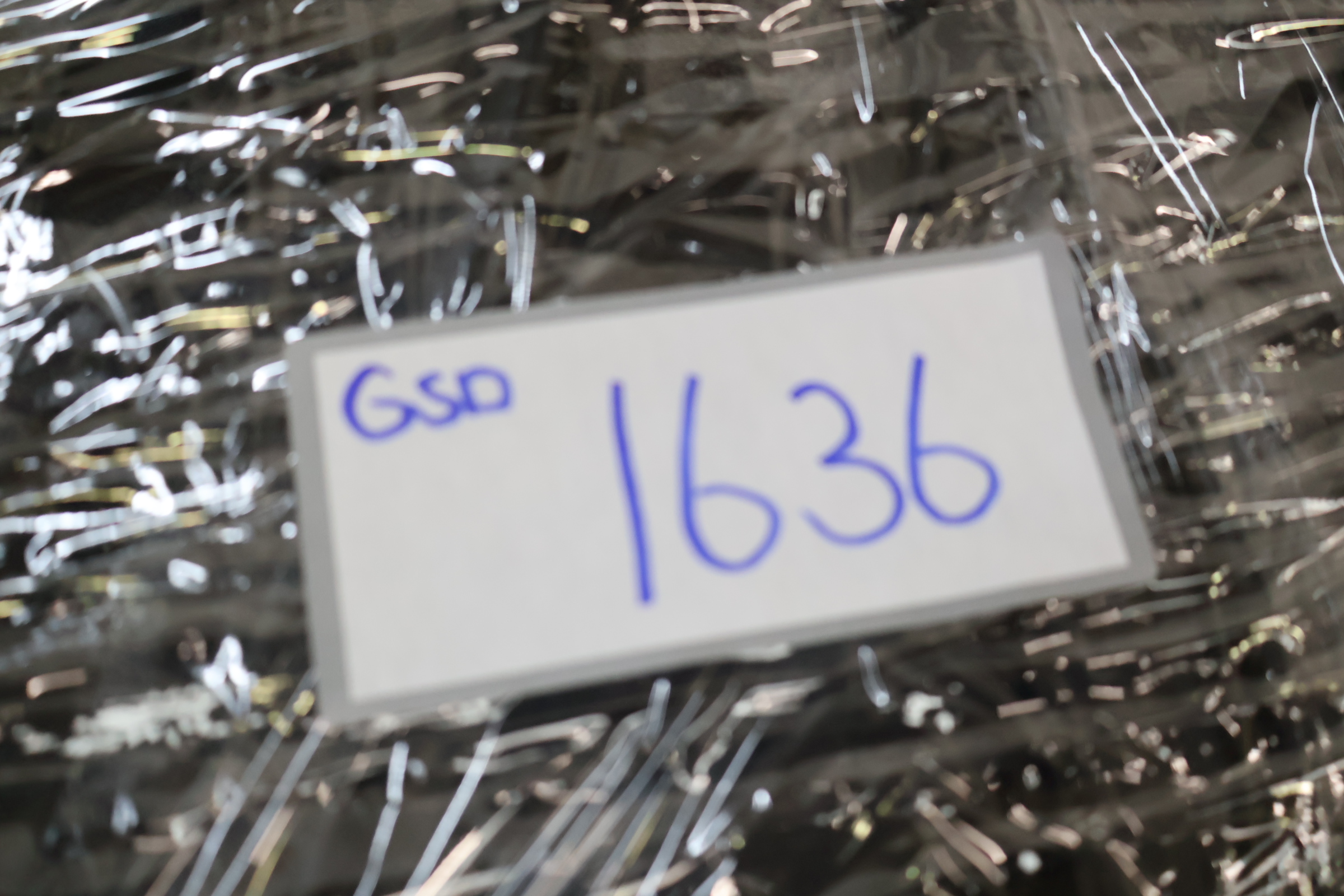 Set van twee dames handtassen zwart en rood – foto 12 – kavel bij GSD Auctions, Zoeterwoude