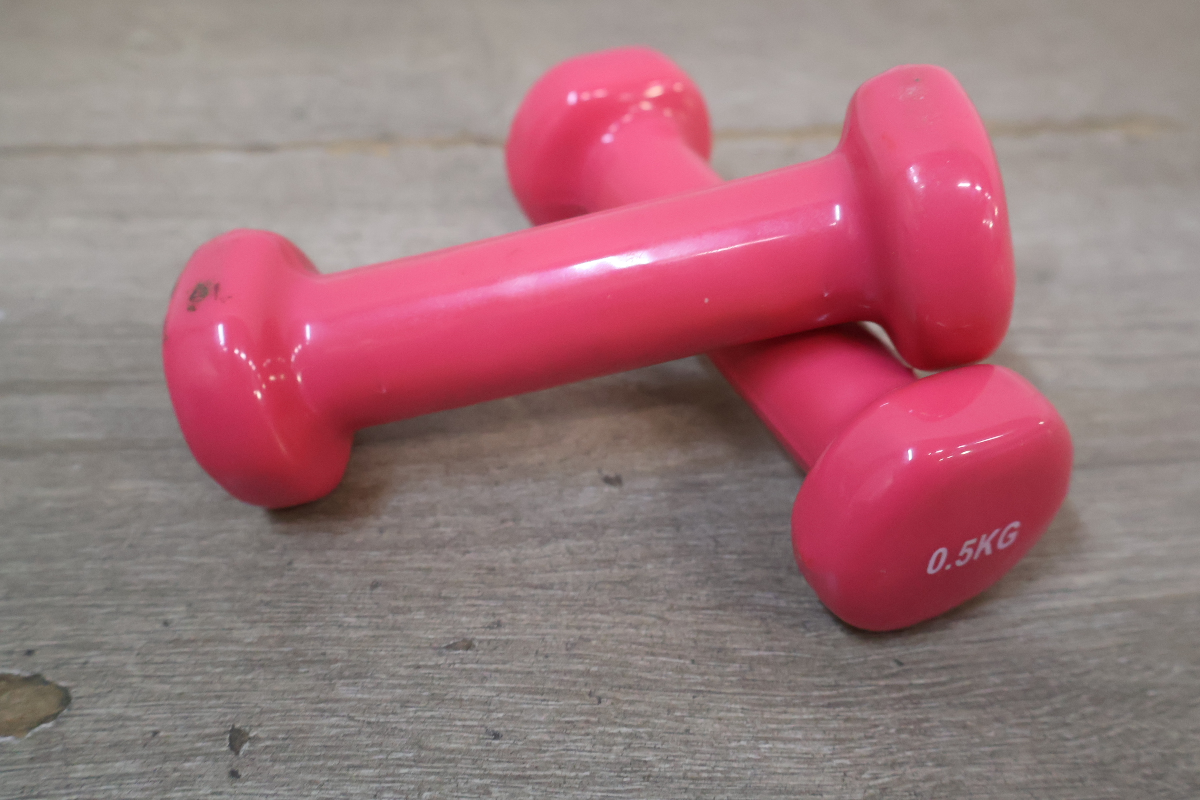 Set roze halters 0,5 kg – foto 4 – kavel bij GSD Auctions, Zoeterwoude