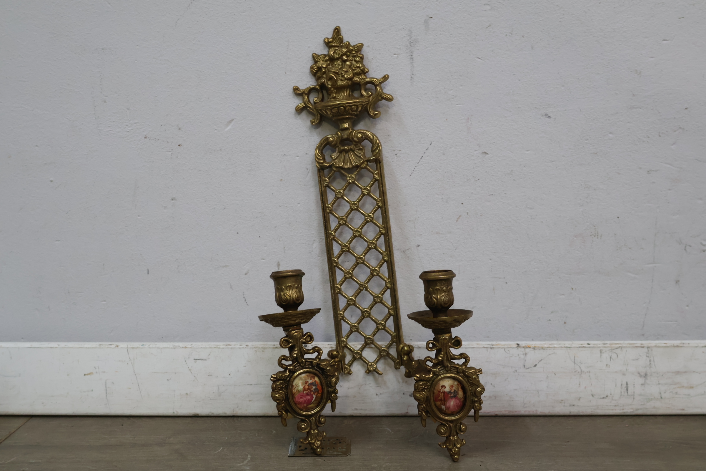 Franse Antieke Wandkandelaar – foto 3 – kavel bij GSD Auctions, Zoeterwoude