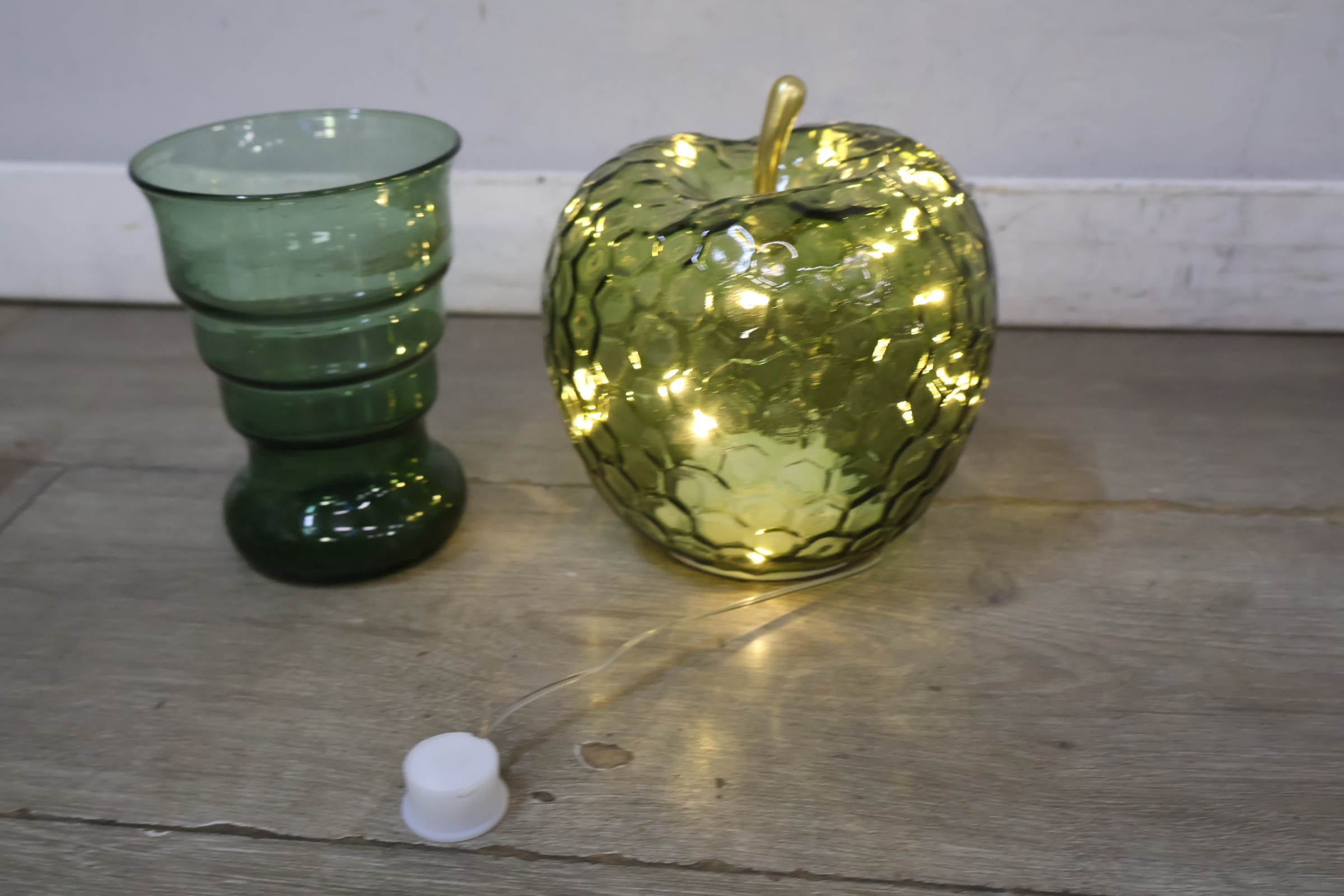 Verzameling Groen Glaswerk – foto 9 – kavel bij GSD Auctions, Zoeterwoude