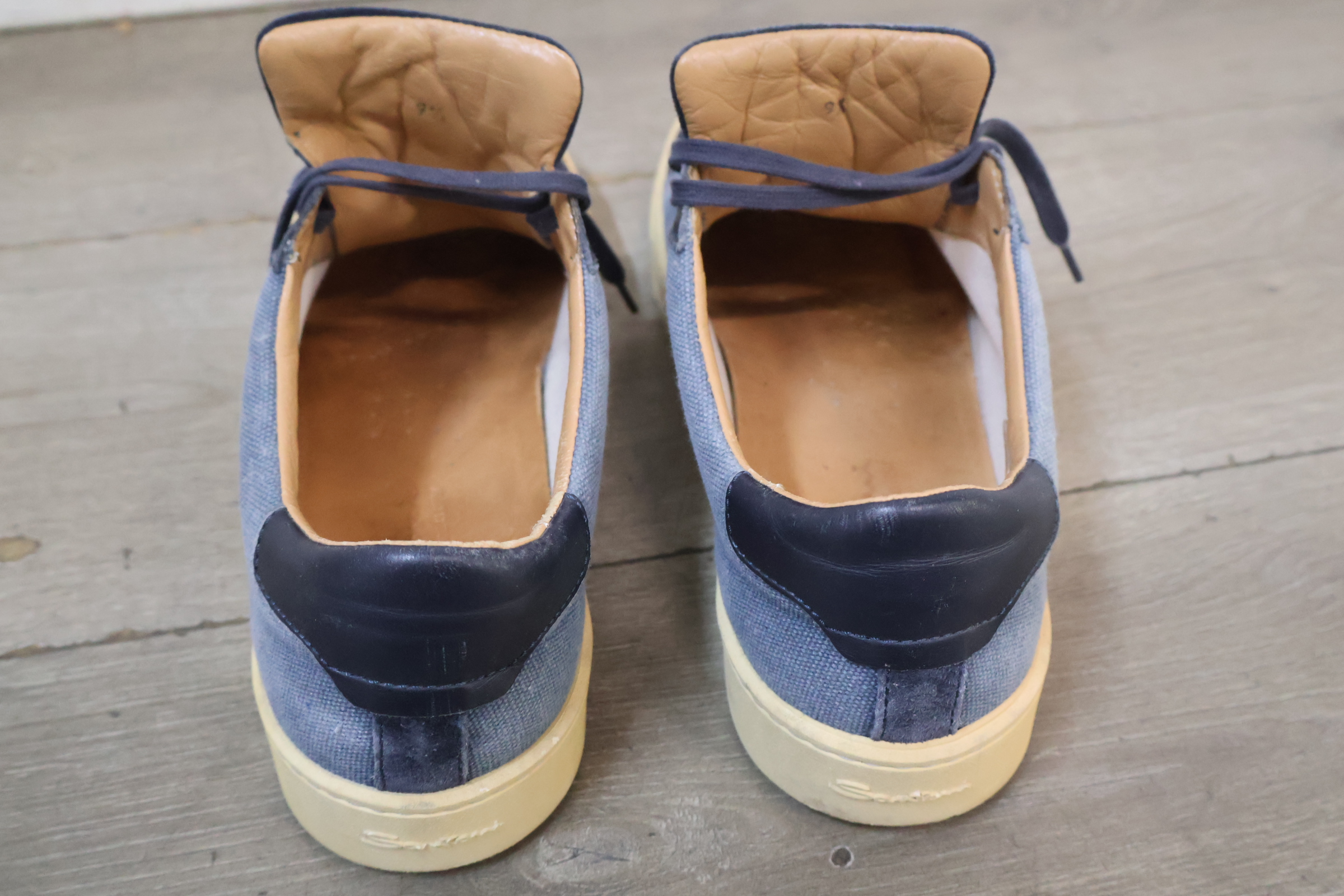 Santani sneakers - Maat 9,5 – foto 6 – kavel bij GSD Auctions, Zoeterwoude