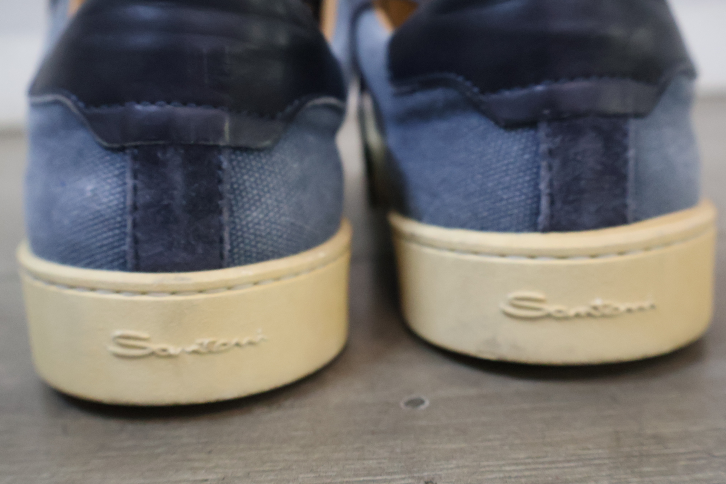 Santani sneakers - Maat 9,5 – foto 12 – kavel bij GSD Auctions, Zoeterwoude