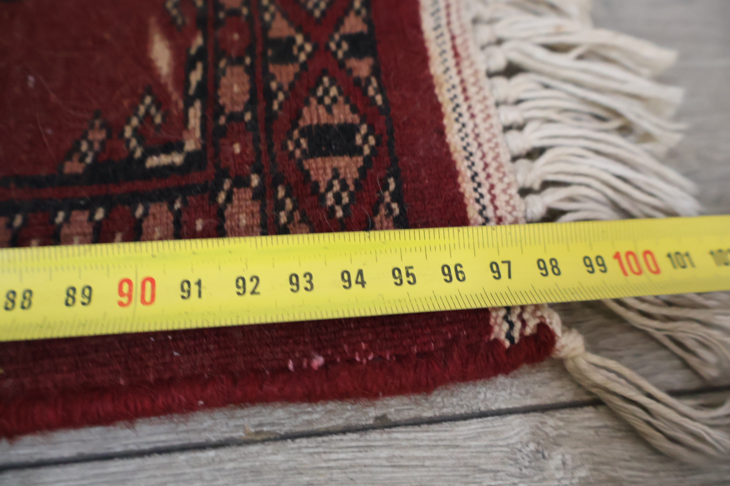 Rode loper met decoratief patroon – foto 13 – kavel bij GSD Auctions, Zoeterwoude