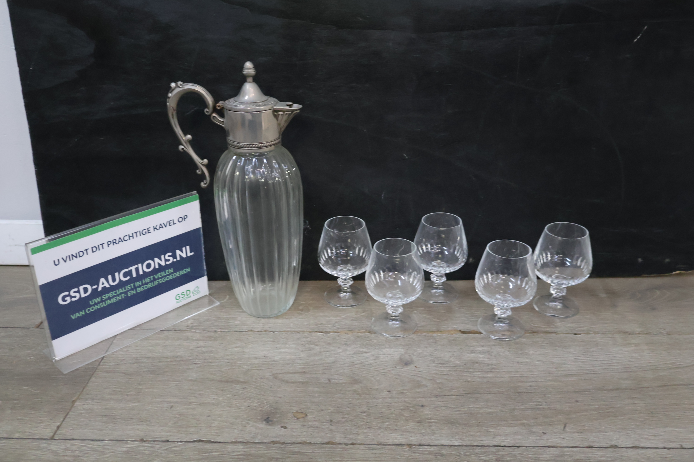 Karaf met Kristallen Glazen – foto 2 – kavel bij GSD Auctions, Zoeterwoude