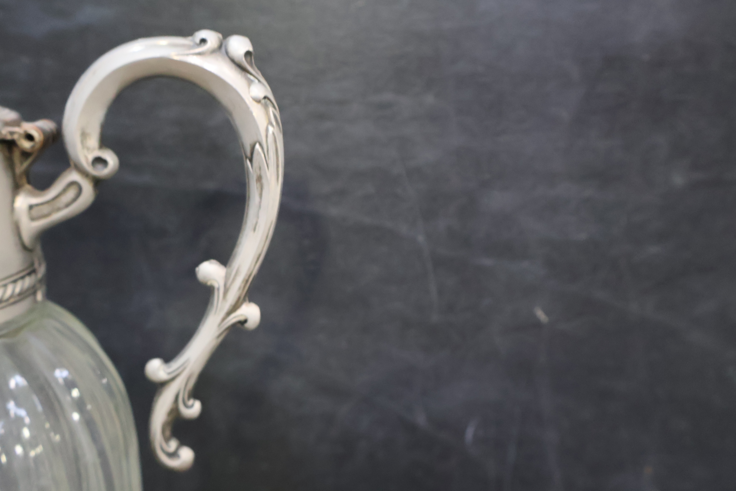 Karaf met Kristallen Glazen – foto 13 – kavel bij GSD Auctions, Zoeterwoude