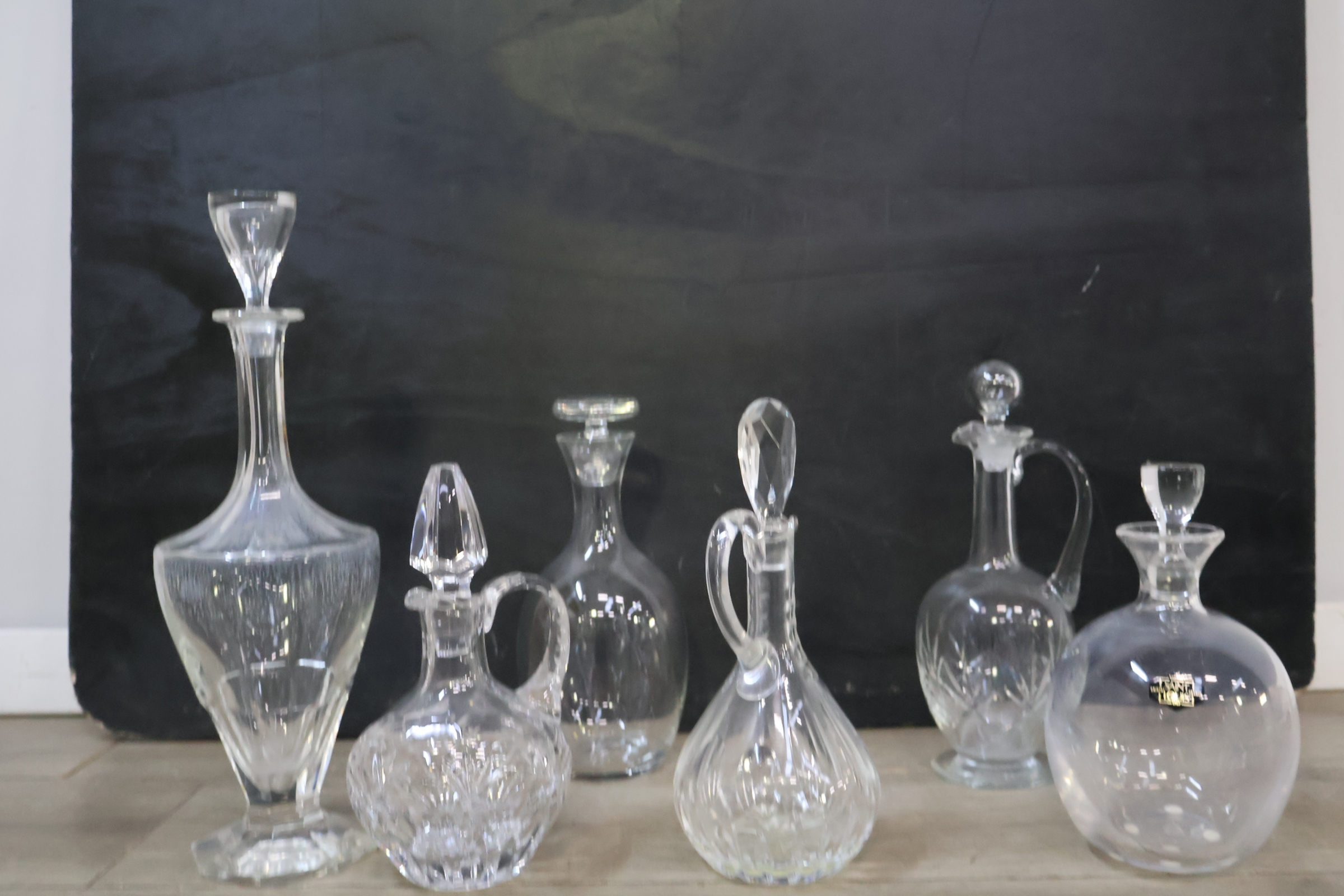 Set kristallen karaffen met verschillende modelvormen – foto 5 – kavel bij GSD Auctions, Zoeterwoude