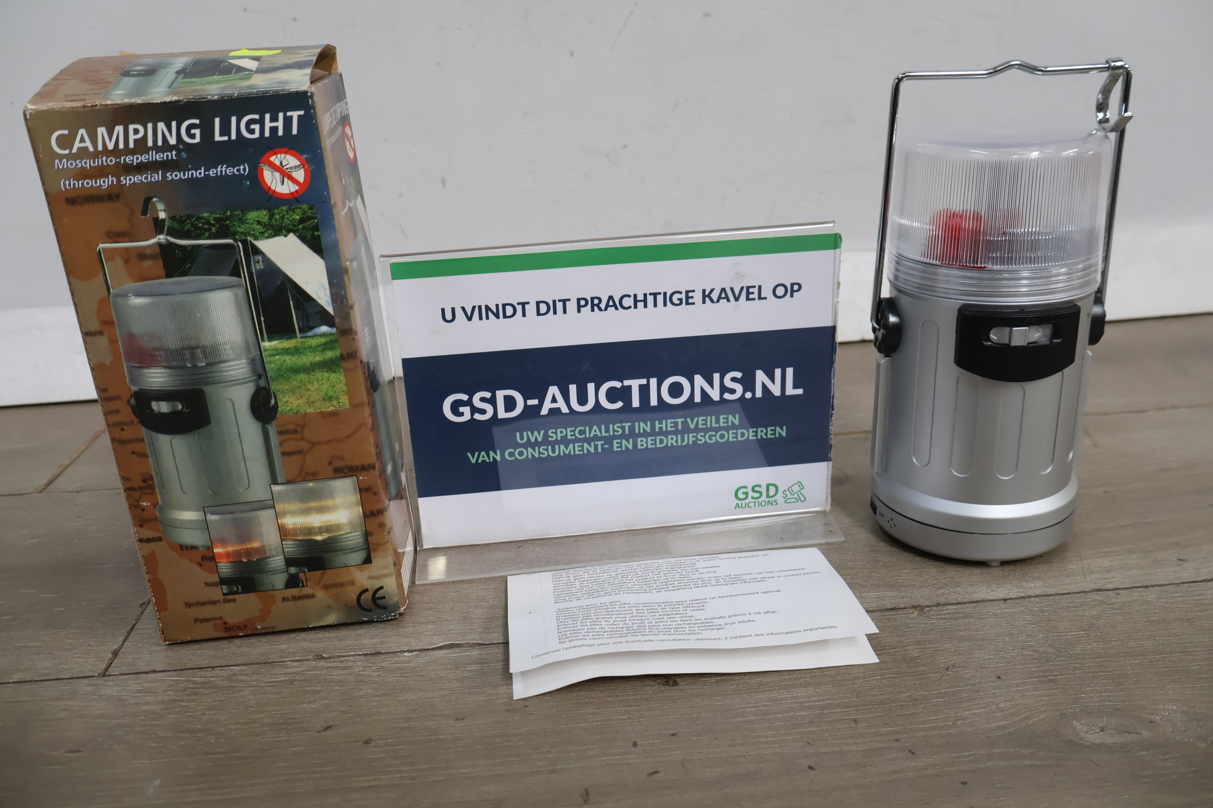 Camping Light muggenlamp – foto 2 – kavel bij GSD Auctions, Zoeterwoude