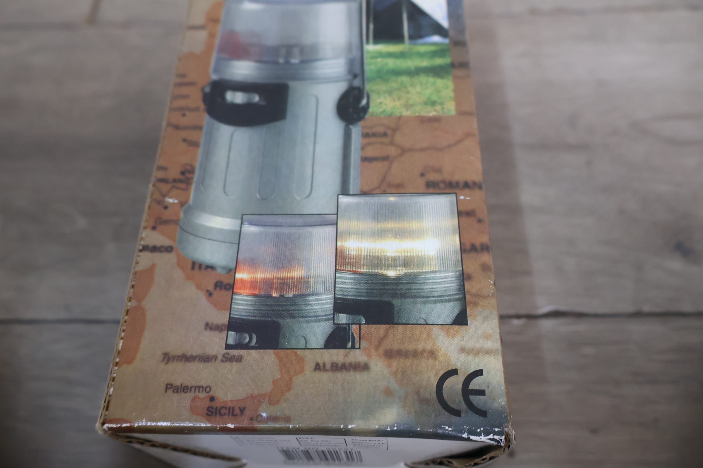 Camping Light muggenlamp – foto 7 – kavel bij GSD Auctions, Zoeterwoude