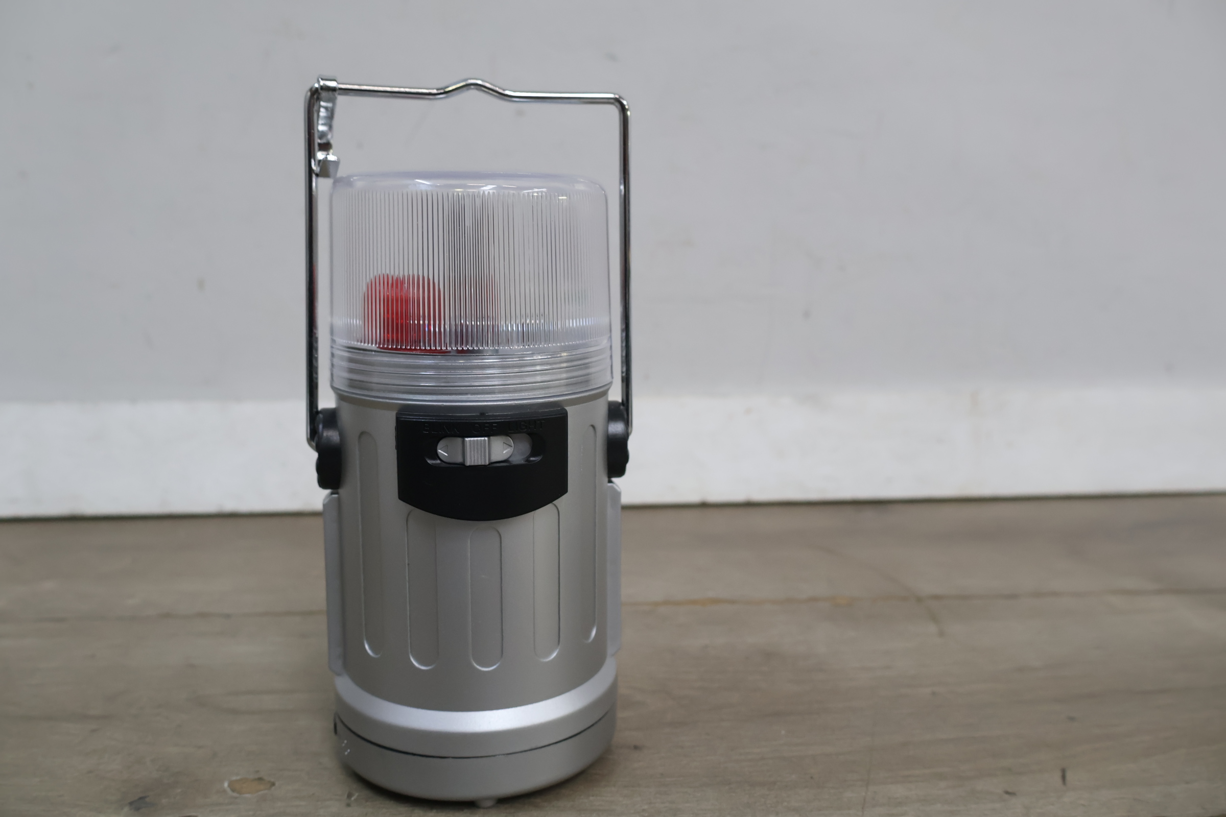 Camping Light muggenlamp – foto 9 – kavel bij GSD Auctions, Zoeterwoude