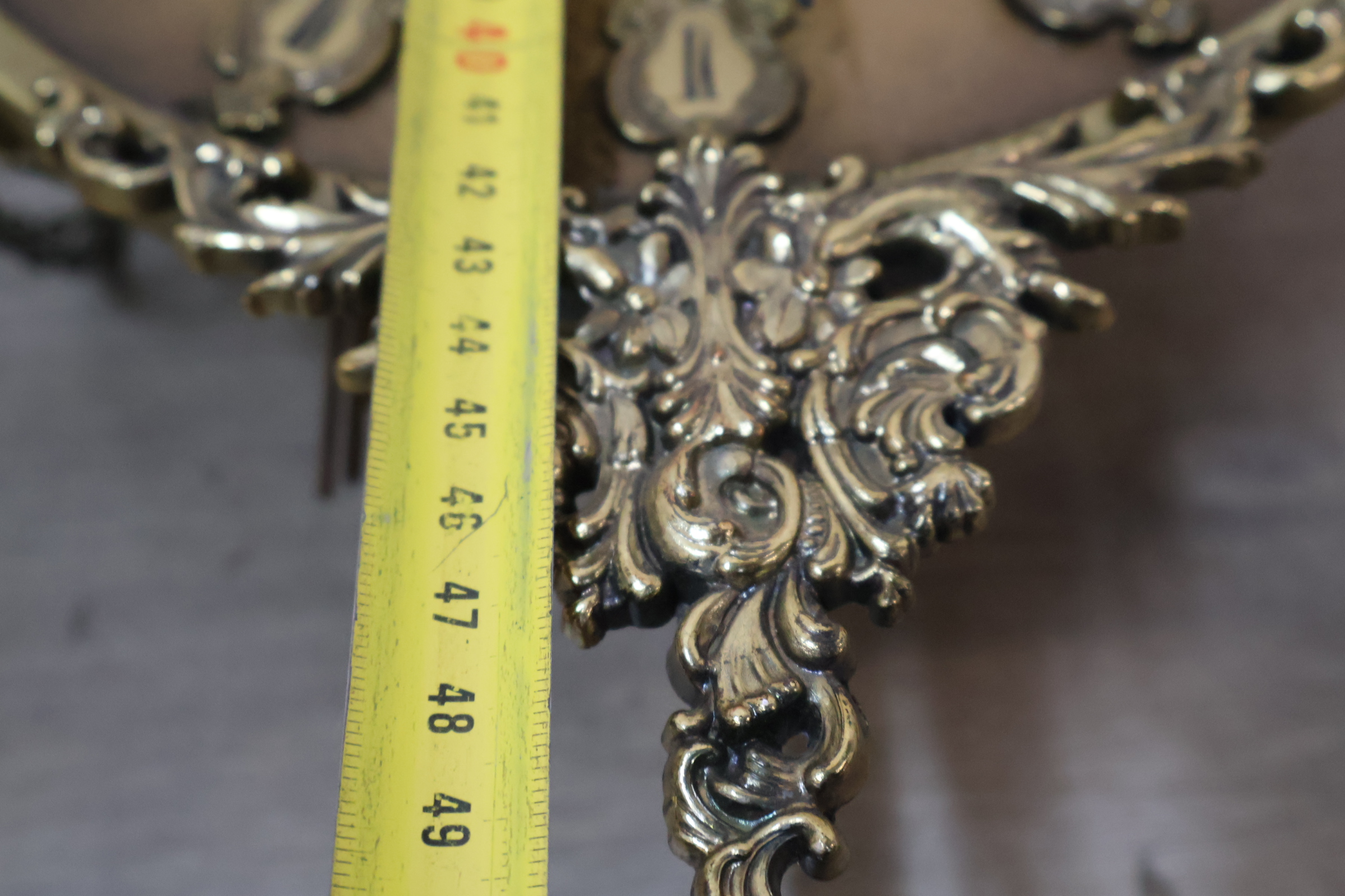 Vintage sierlijke wandklok met pendel en gewichten – foto 23 – kavel bij GSD Auctions, Zoeterwoude